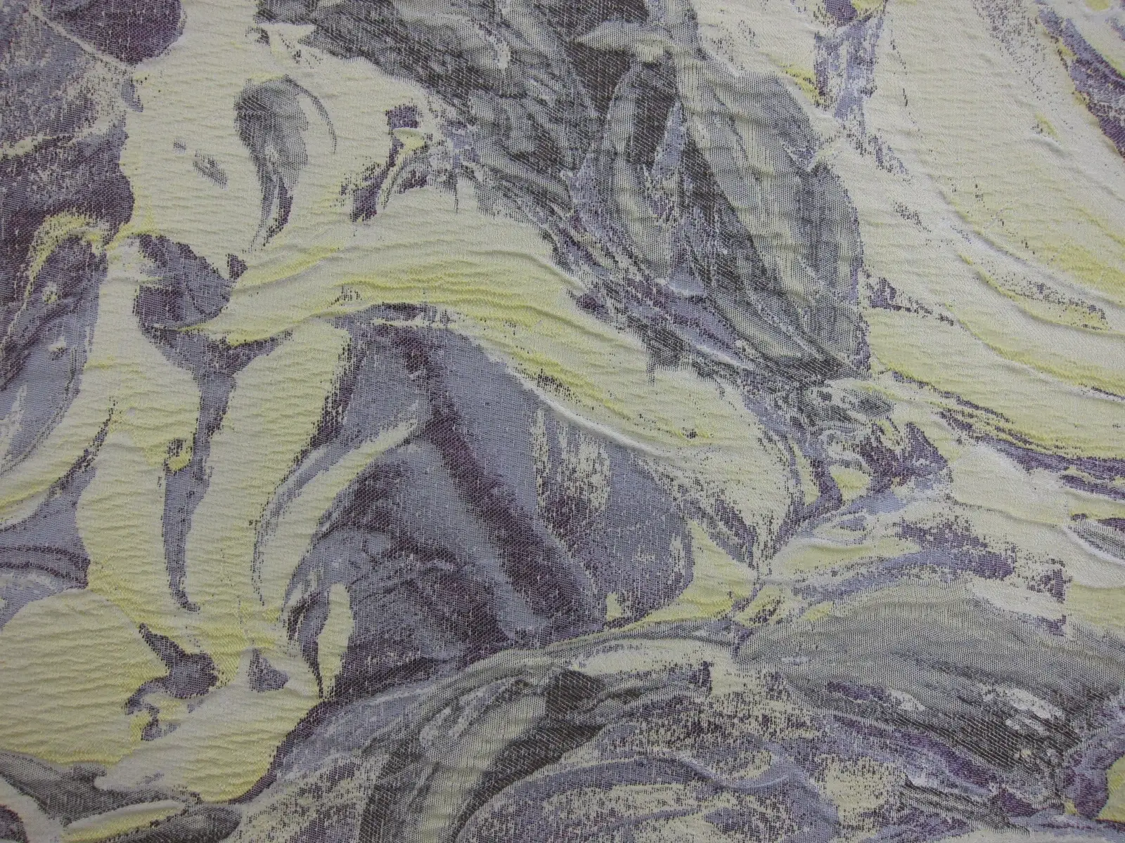 Silk Matelassé0