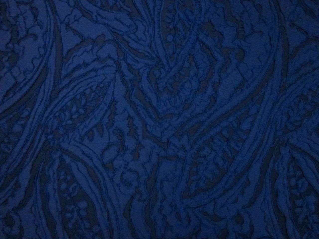 Silk Blend Cloqué0