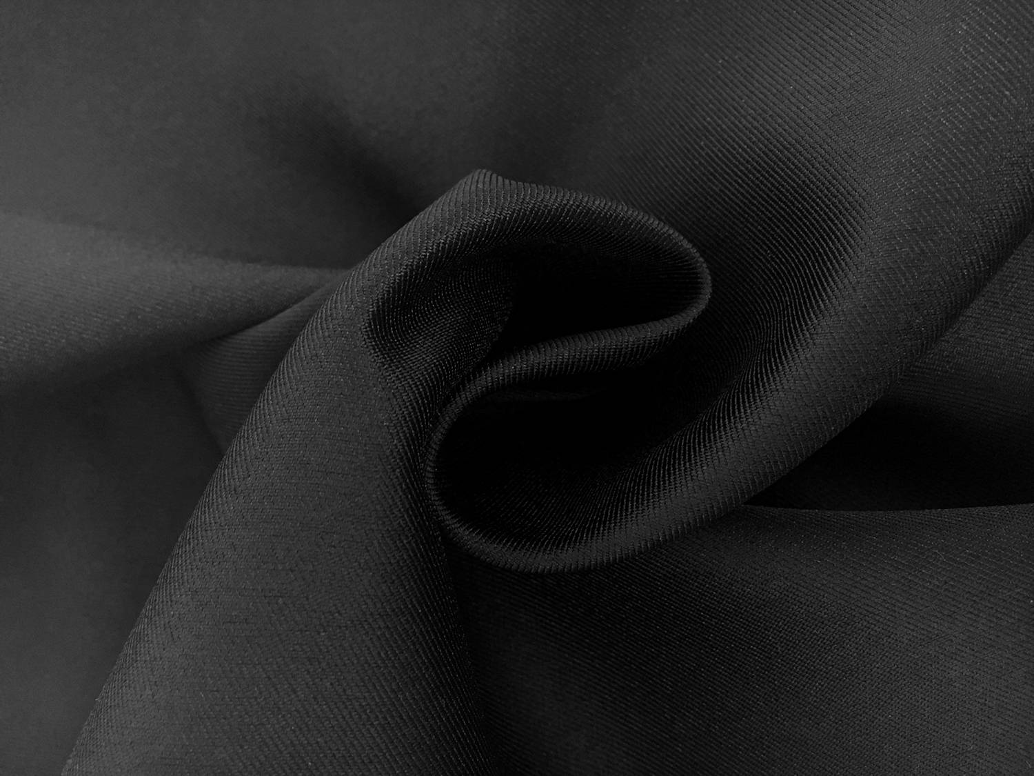 Polyester Mikado in Black1