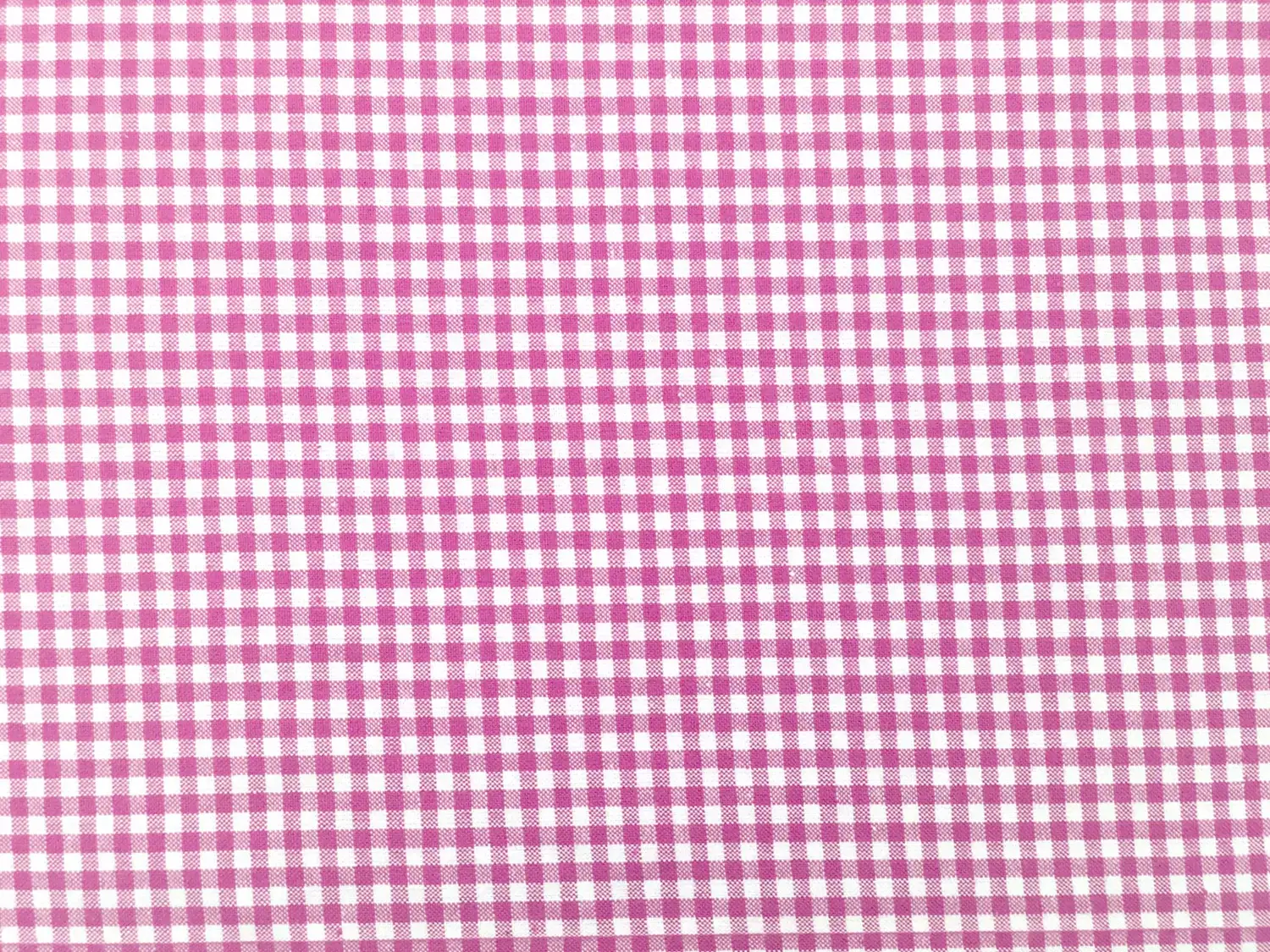 Carolina Cotton Gingham in Fuchsia 0