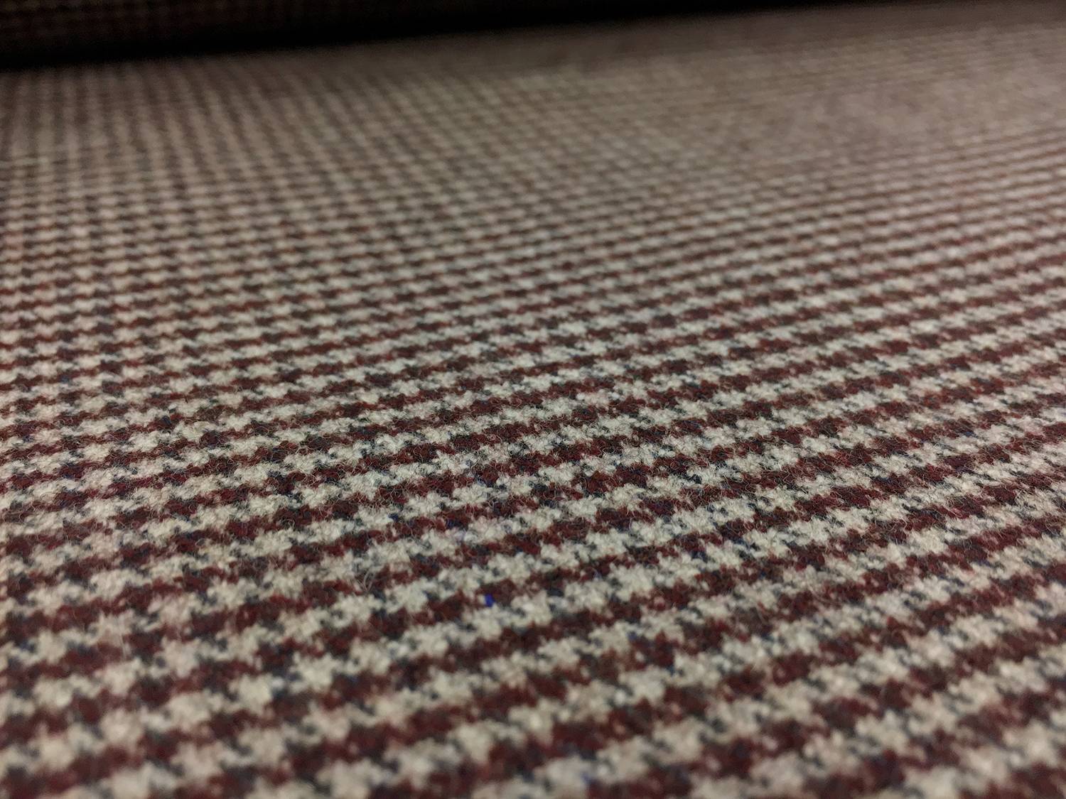 Italian Wool Blend Stretch Houndstooth Suiting 2