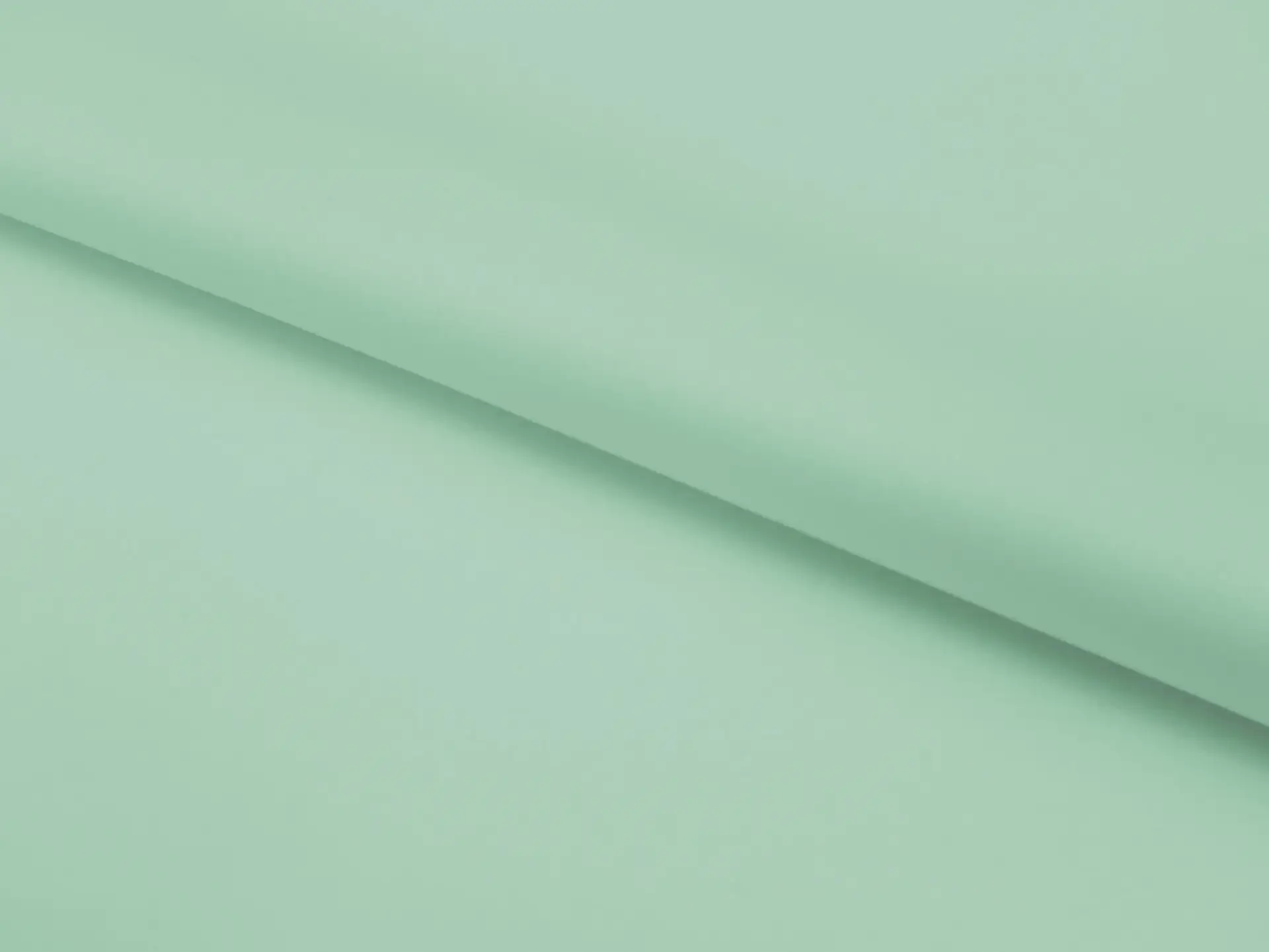 Matte Finish Satin in Mint