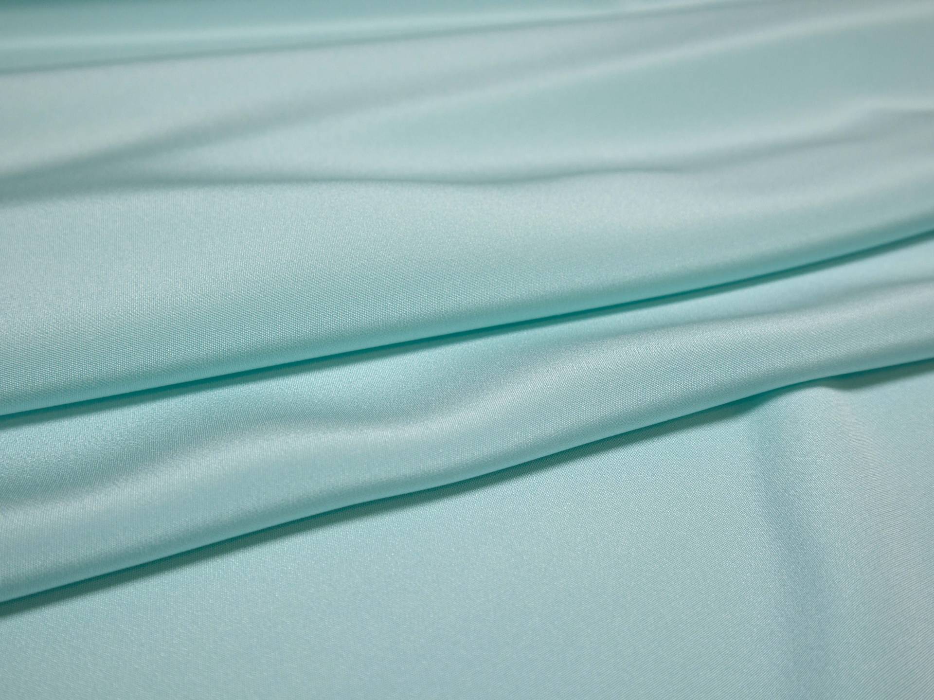 4-ply silk crepe in sky flat