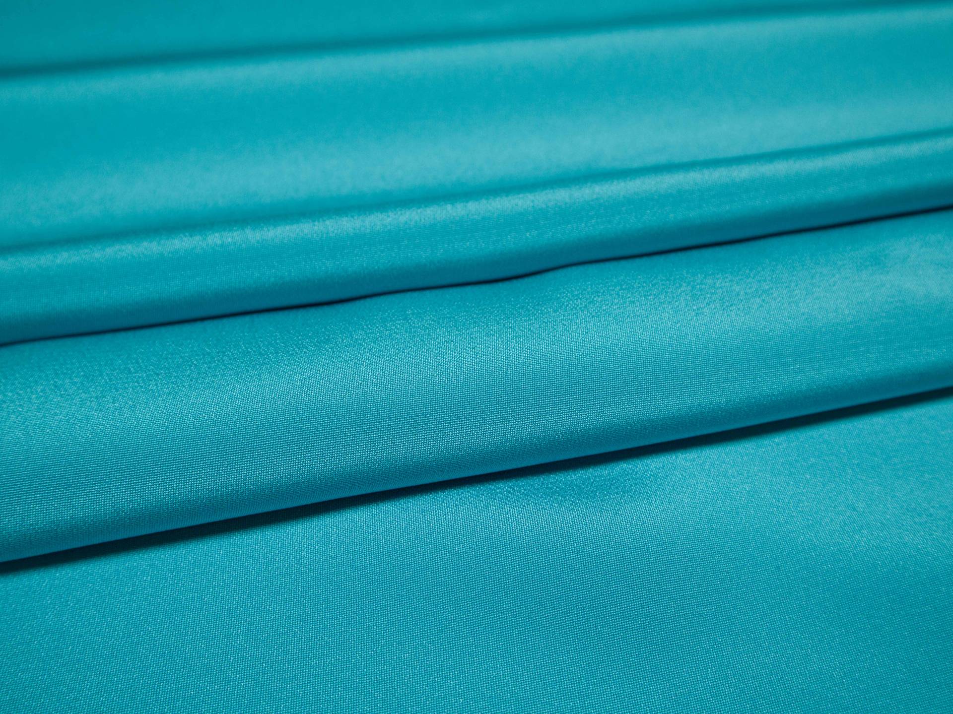 4-ply silk crepe in peacock flat