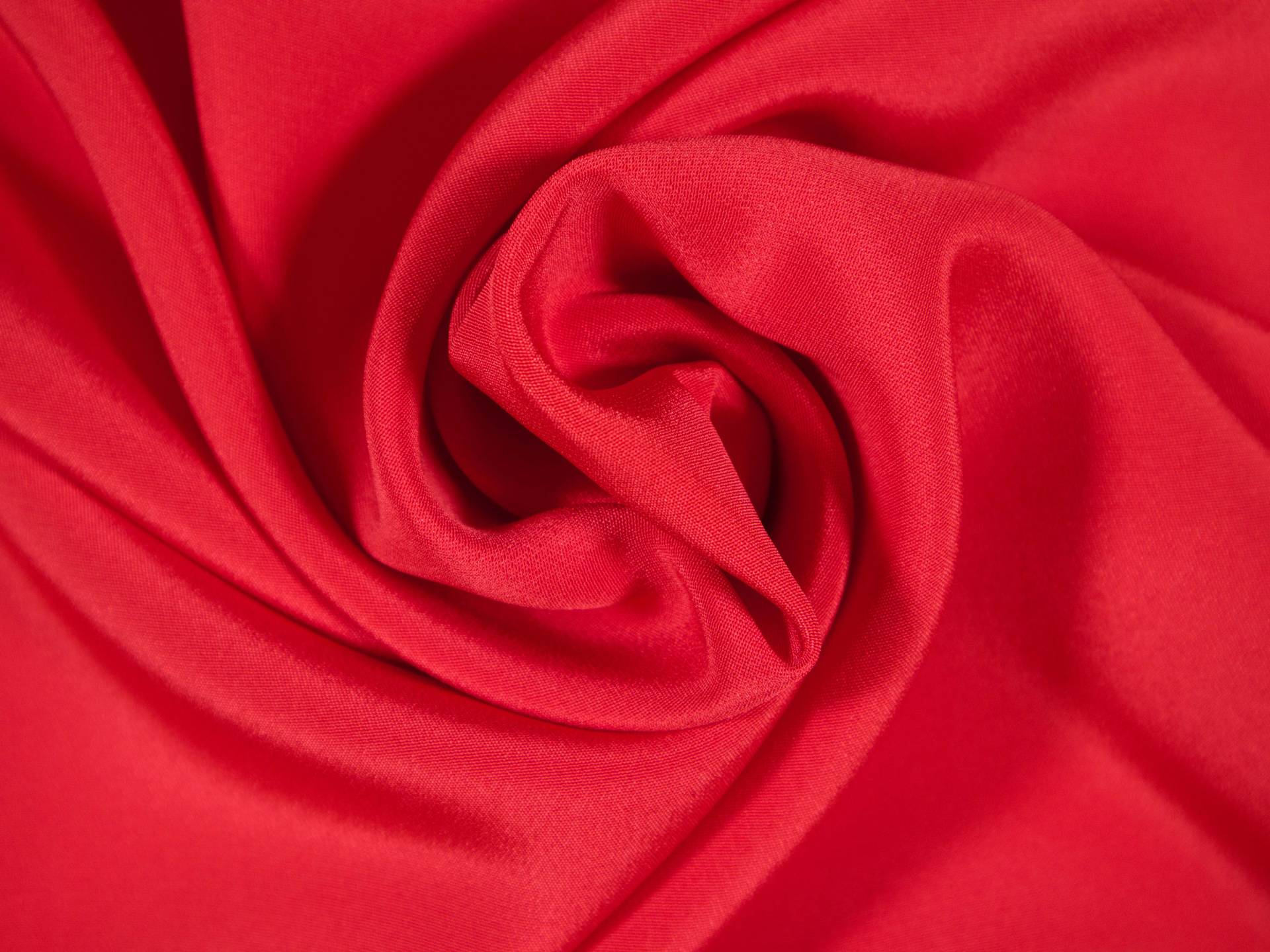 4 ply silk crepe in poppy draped