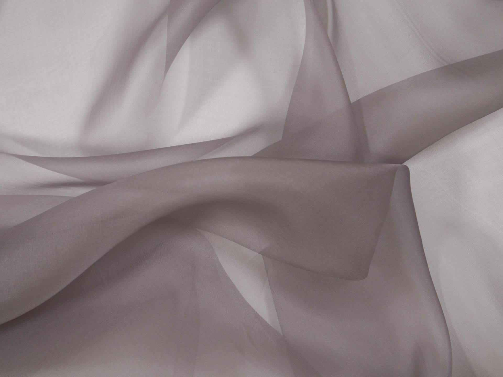 Solid organza in Pewter bunched