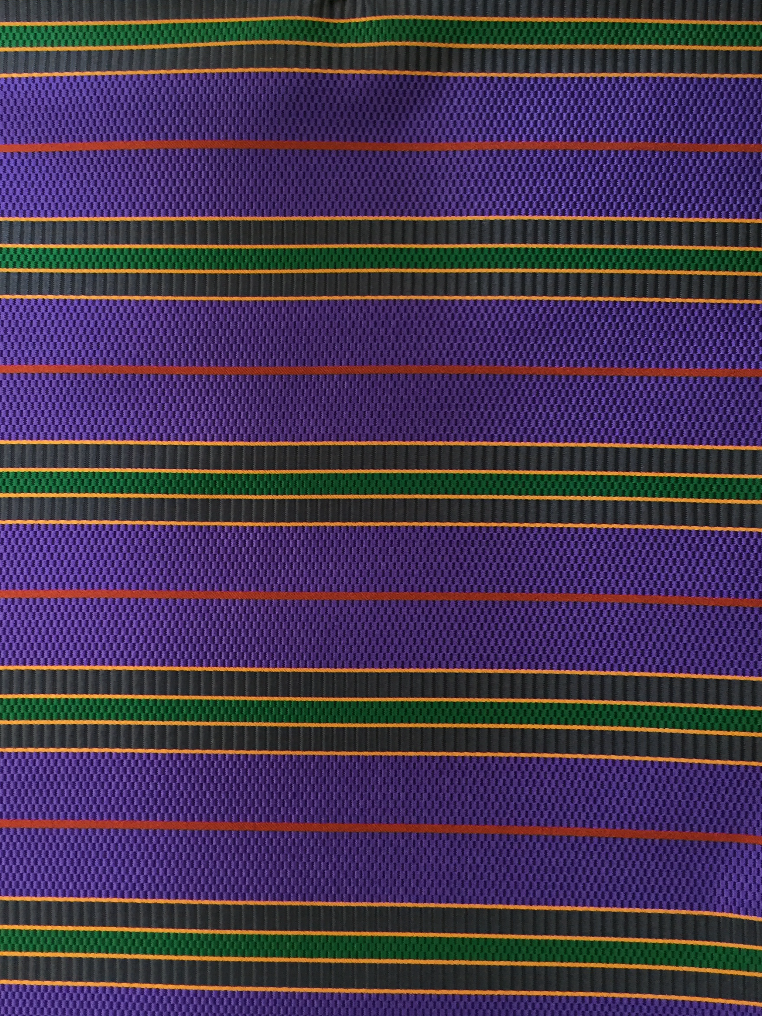 MADE IN ENGLAND 100% SILK BROCADE