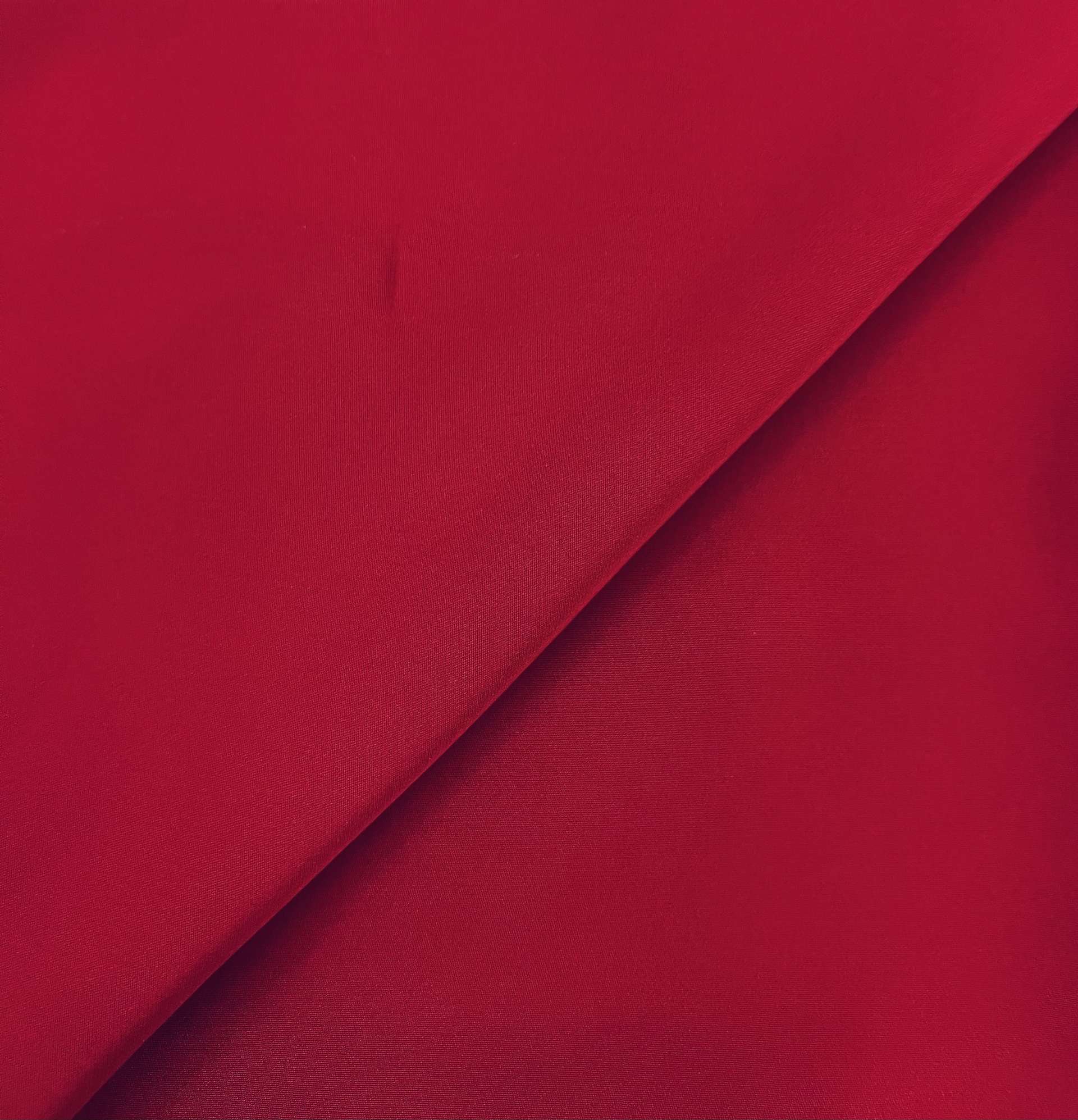 4-Ply Silk In Cerise (B) (40 momme)
