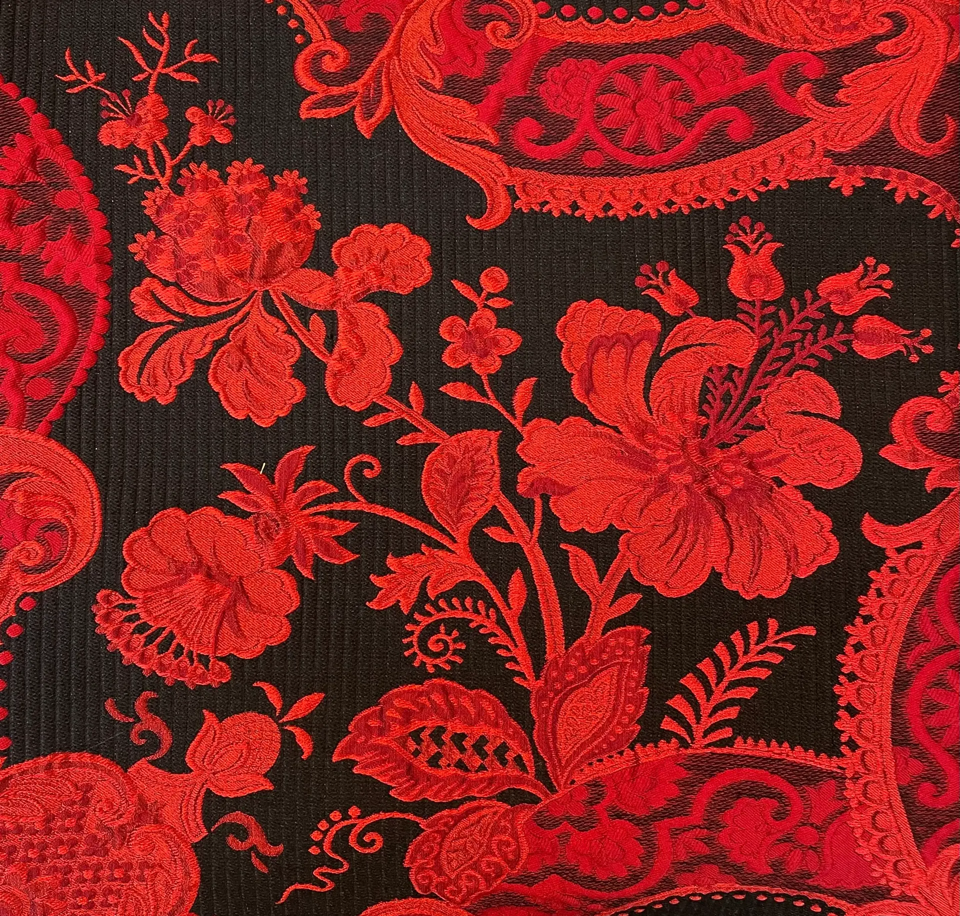 Cloqué Brocade with Large Swirls and Florals