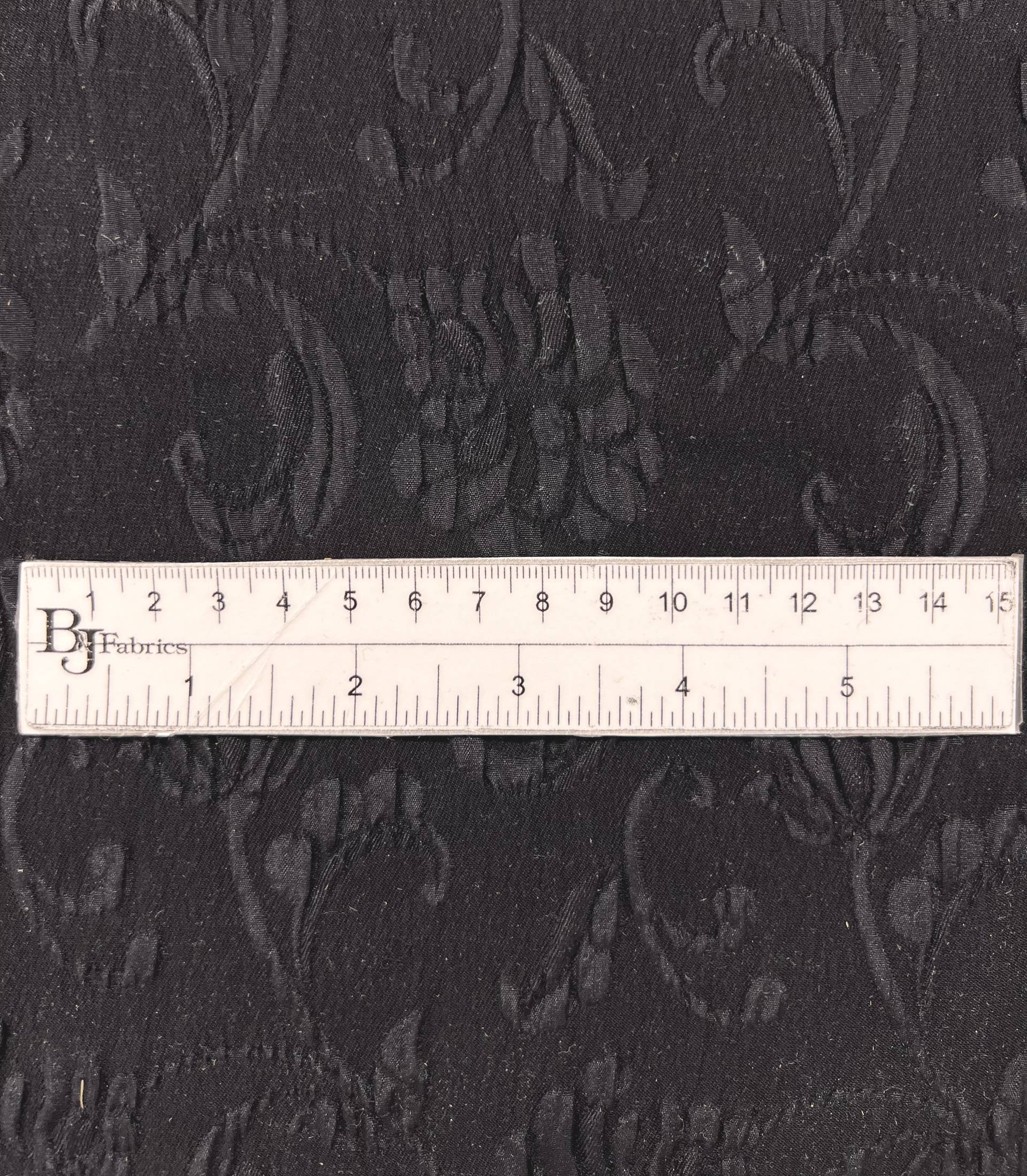 Vintage Silk Matelassé in Black
