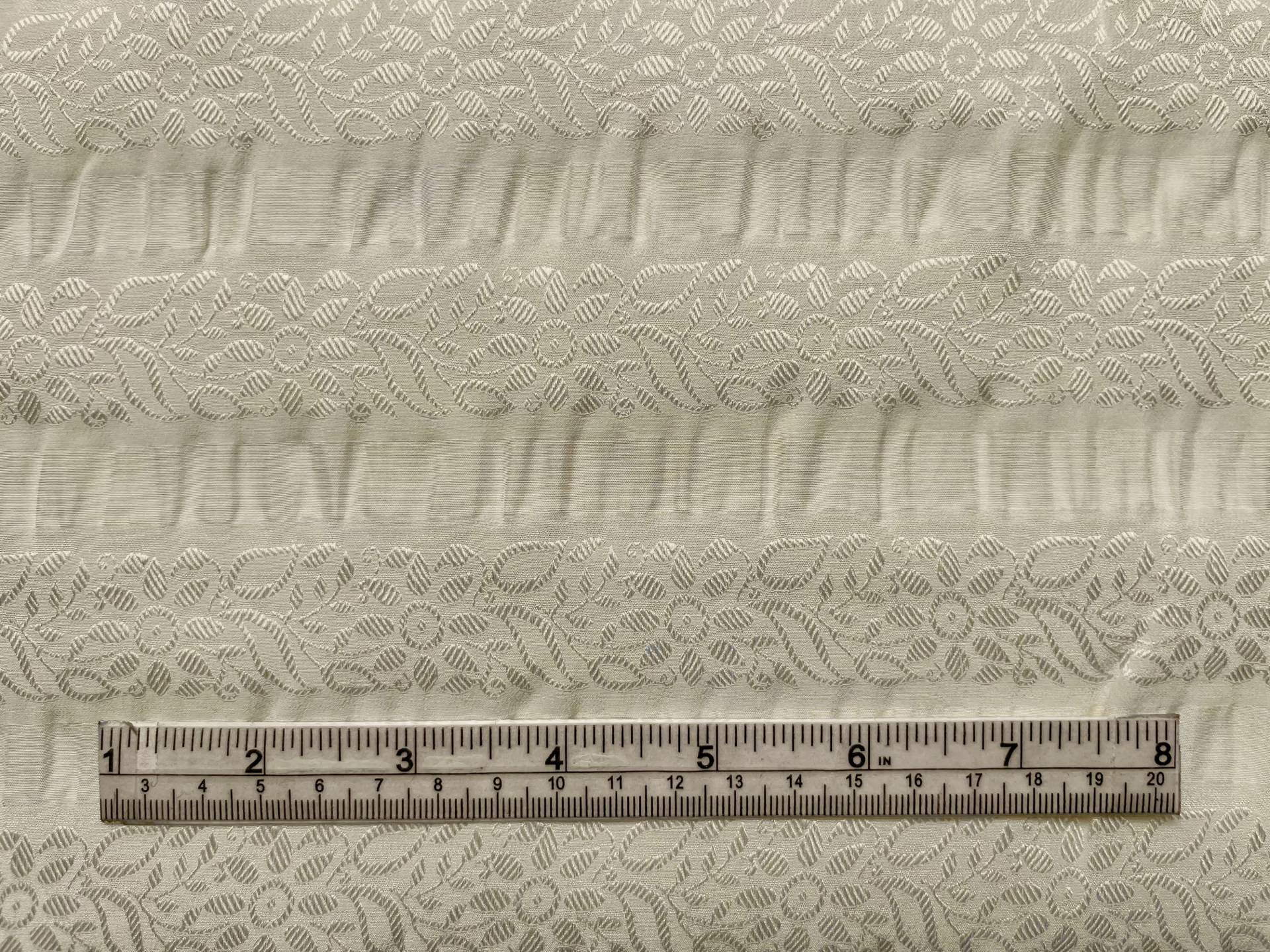 Silk Seersucker Jacquard in Off White