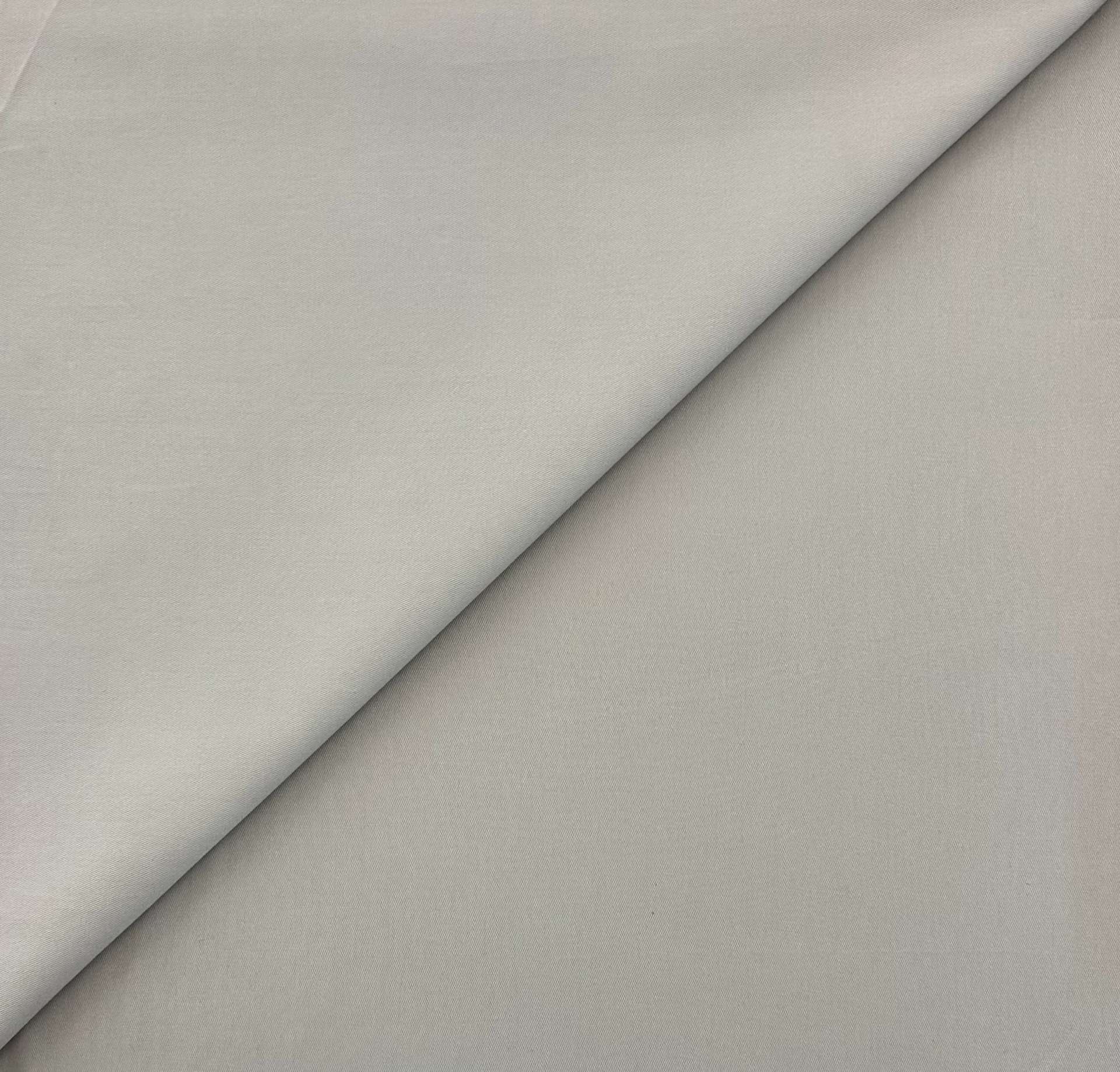 Combed Cotton Twill in Cloud