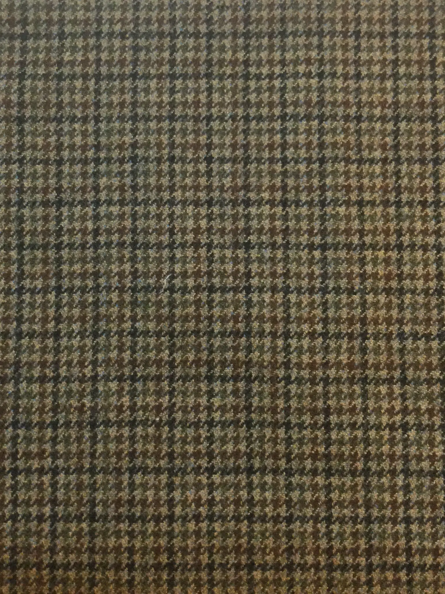 Made in Italy Loro Piana 100% Saxon Wool Houndstooth