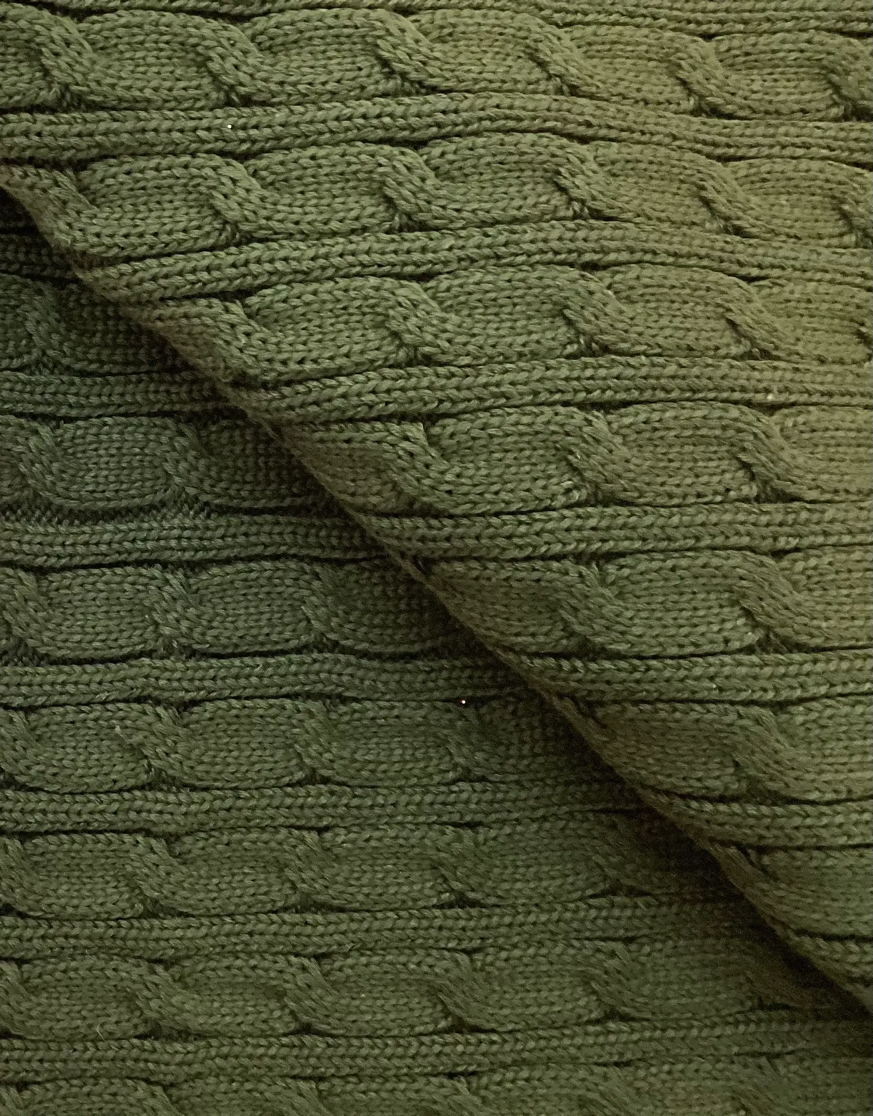100% Cotton Cable Knit In Pine Green
