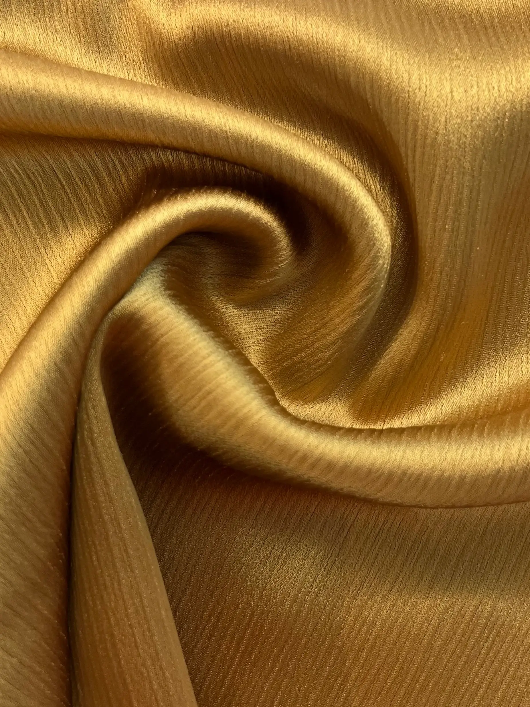 Triacetate/Polyester Crinkle Crepe Back Satin in Gold