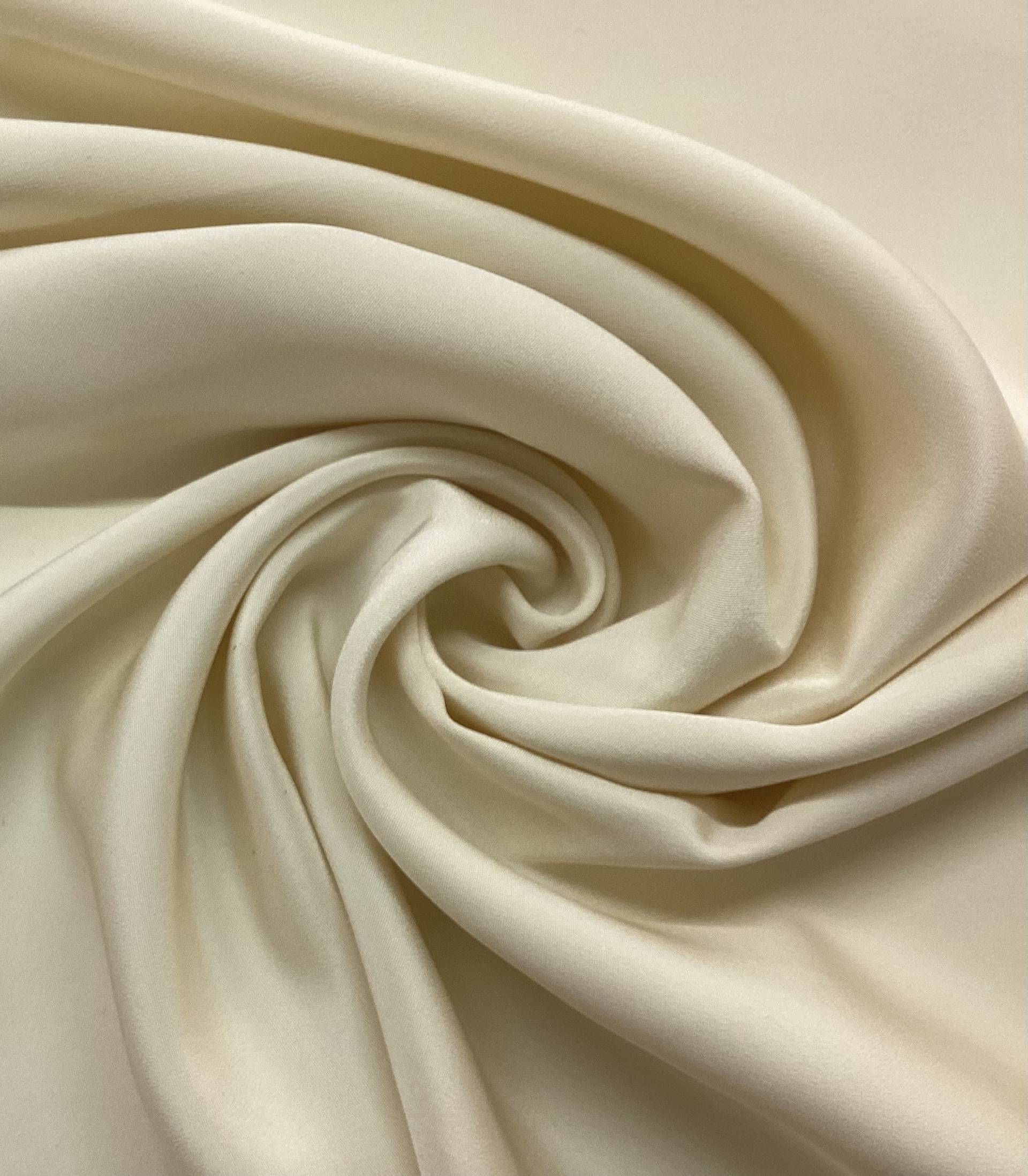 100% Silk 4 Ply Crepe in Soft Yellow