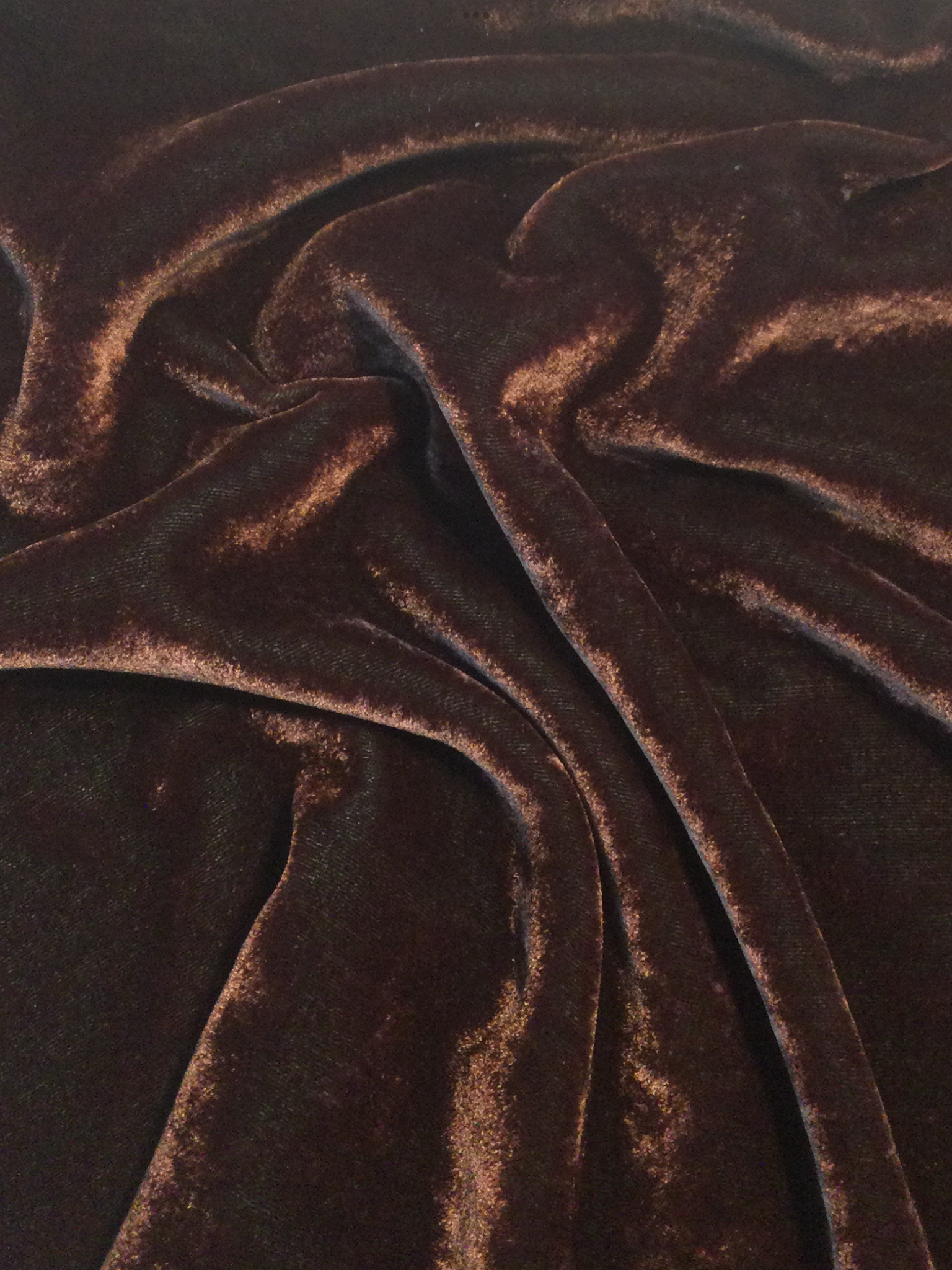 Made in Italy Iridescent Silk/Rayon Velvet in Wine