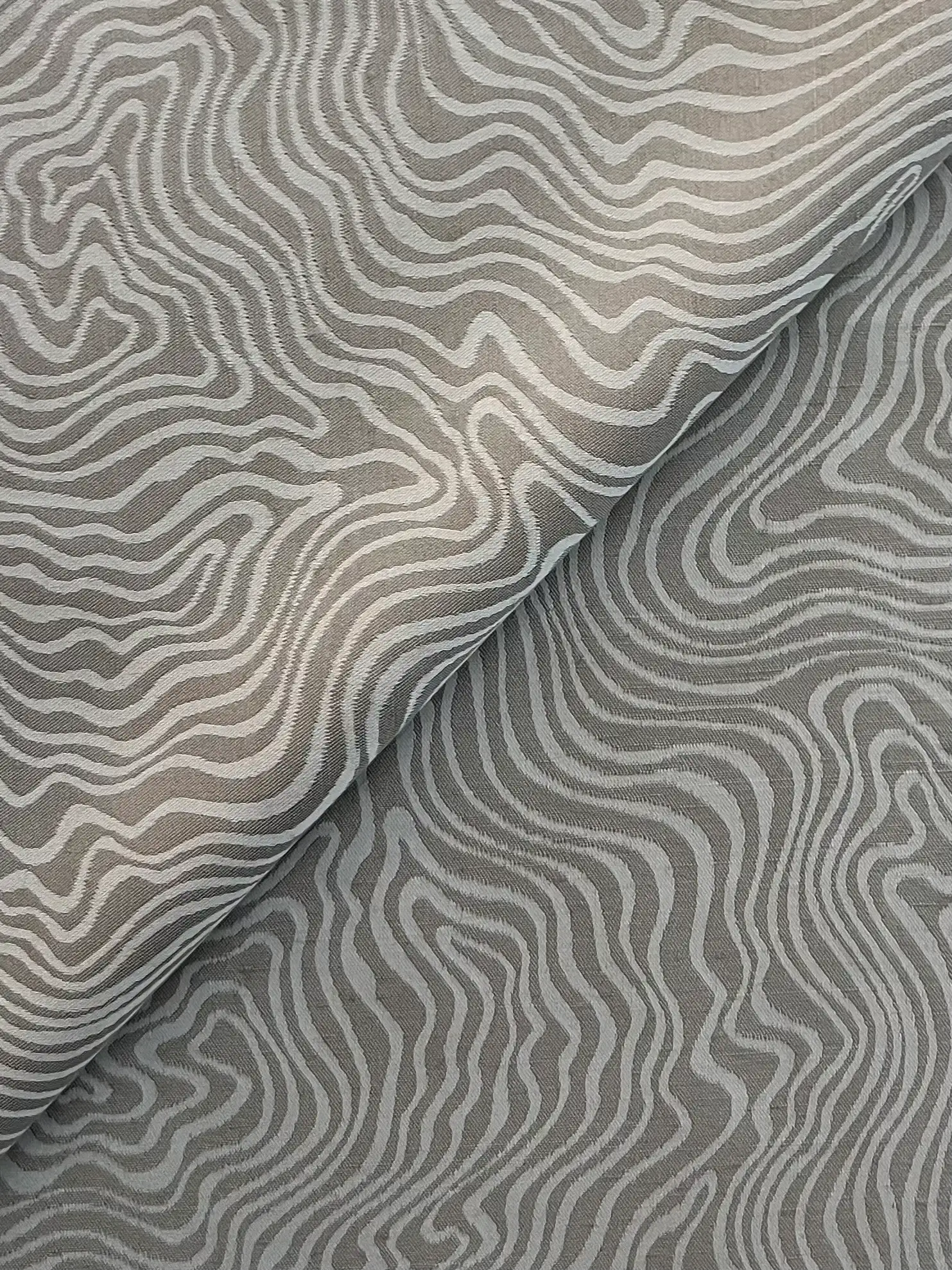 Viscose & Acetate Jacquard in Beige