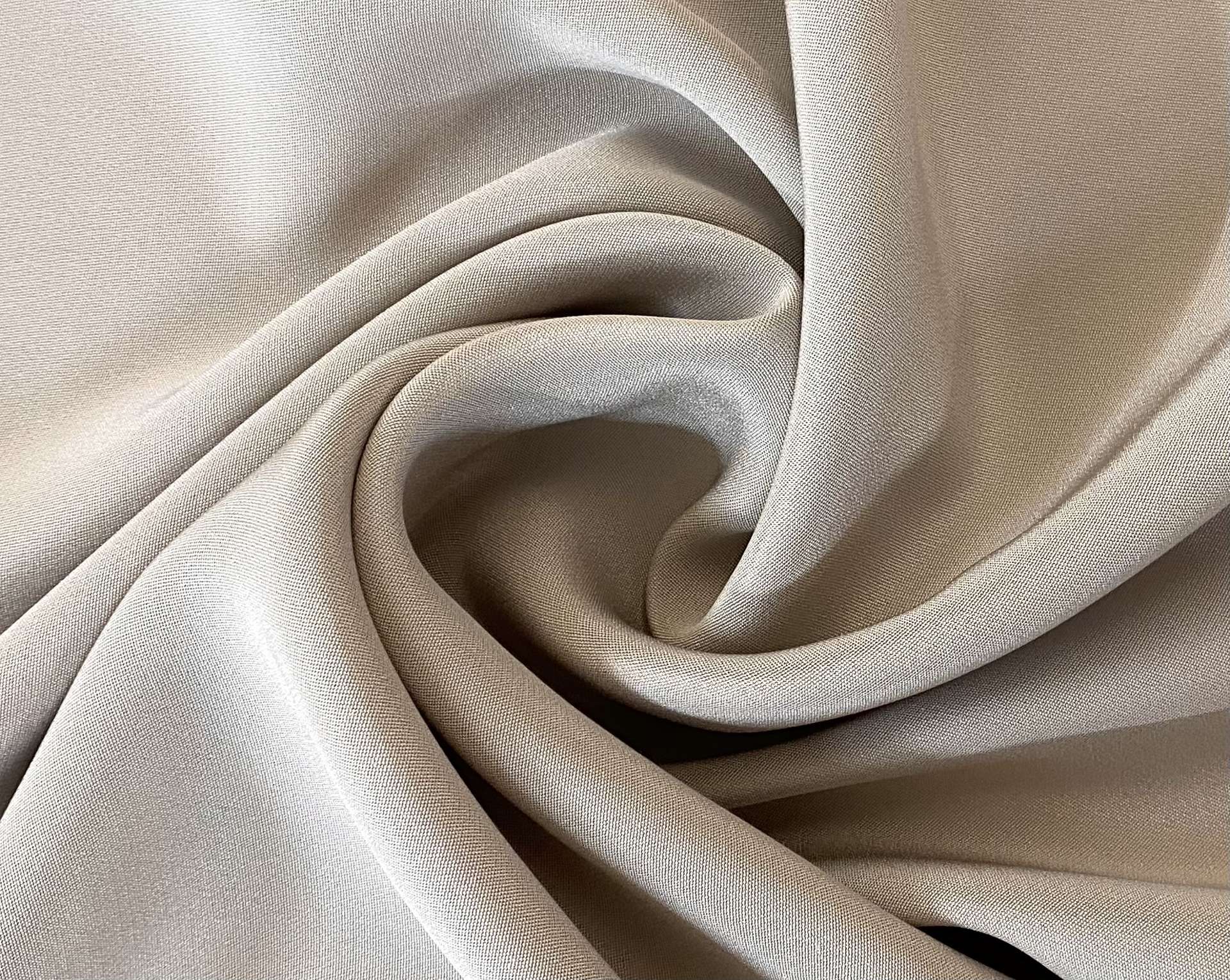 4 PLY SILK CREPE (40 MOMME)