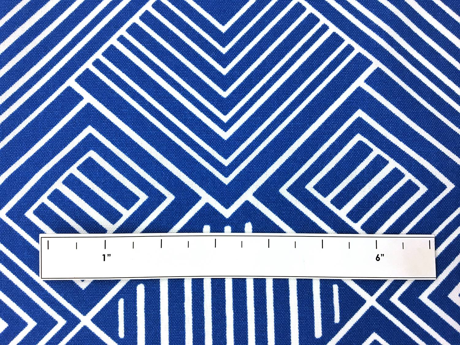 Outdoor Spun Polyester Canvas with Geometric Print 1