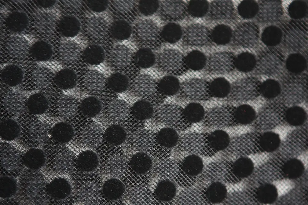 Flocking on Tulle2