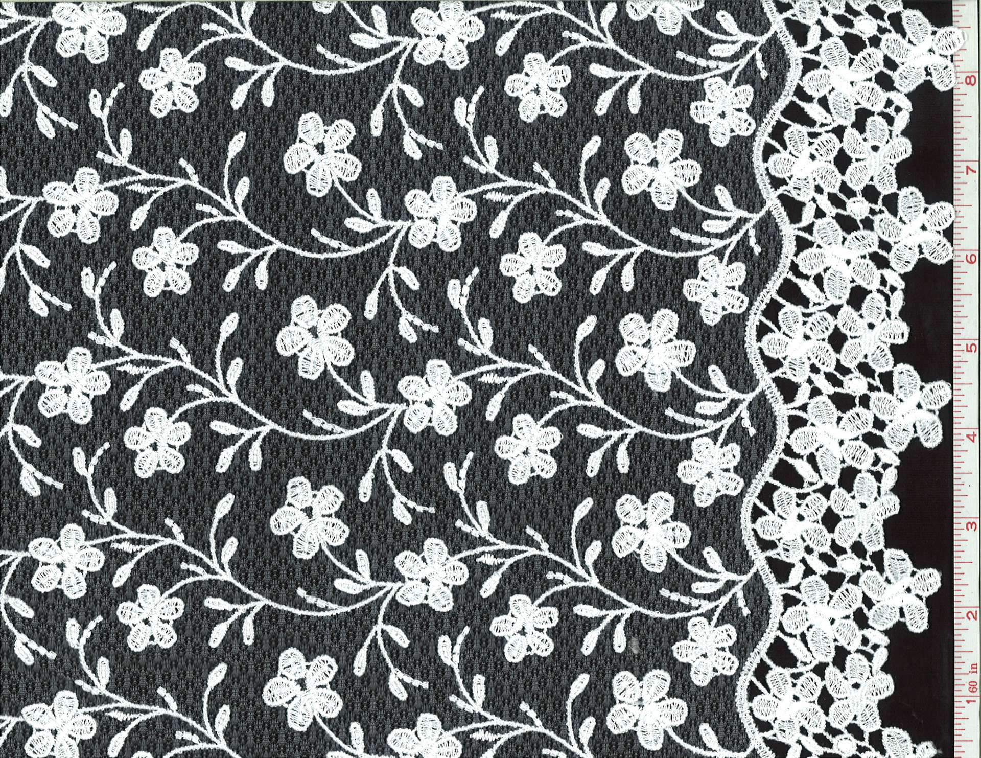 EMBROIDERED SOUFFLÉ NET0