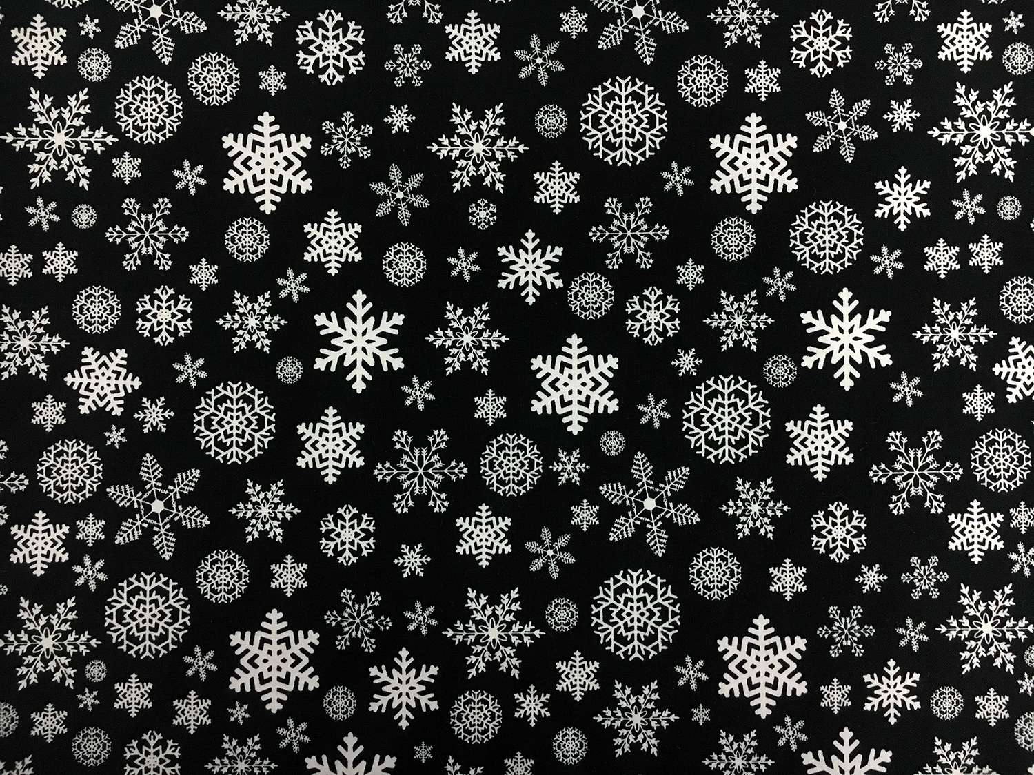 Cotton Broadcloth Holiday Print0