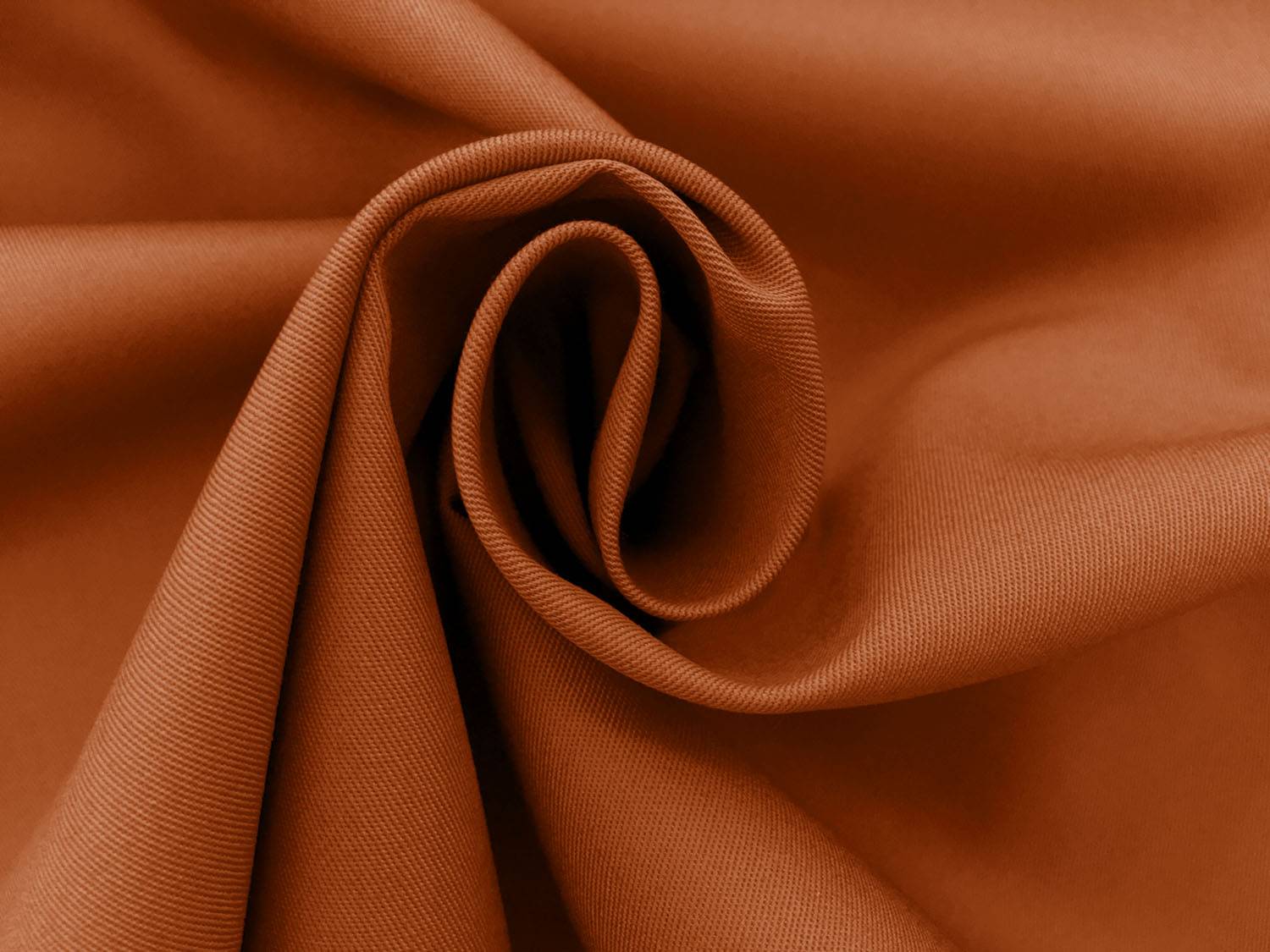 Combed Cotton Fineline Twill in Cinnamon 1