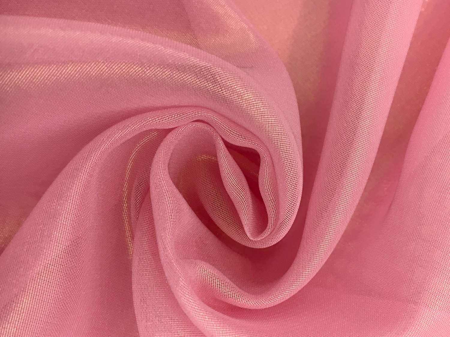 Microfiber Gold Metallic Chiffon in Bubblegum Pink0