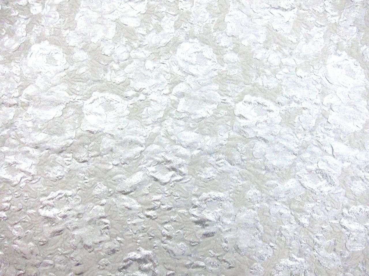 Silk Blend Metallic Cloqué