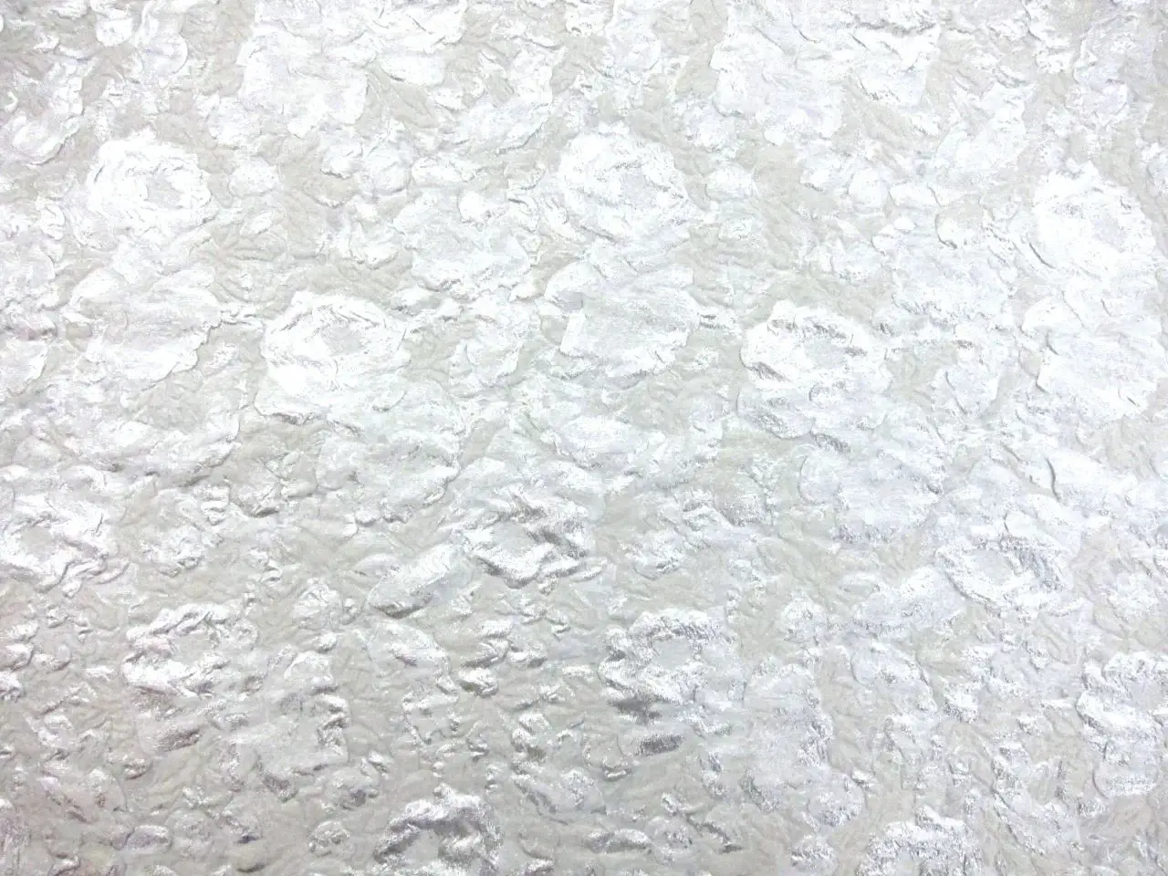 Silk Blend Metallic Cloqué0