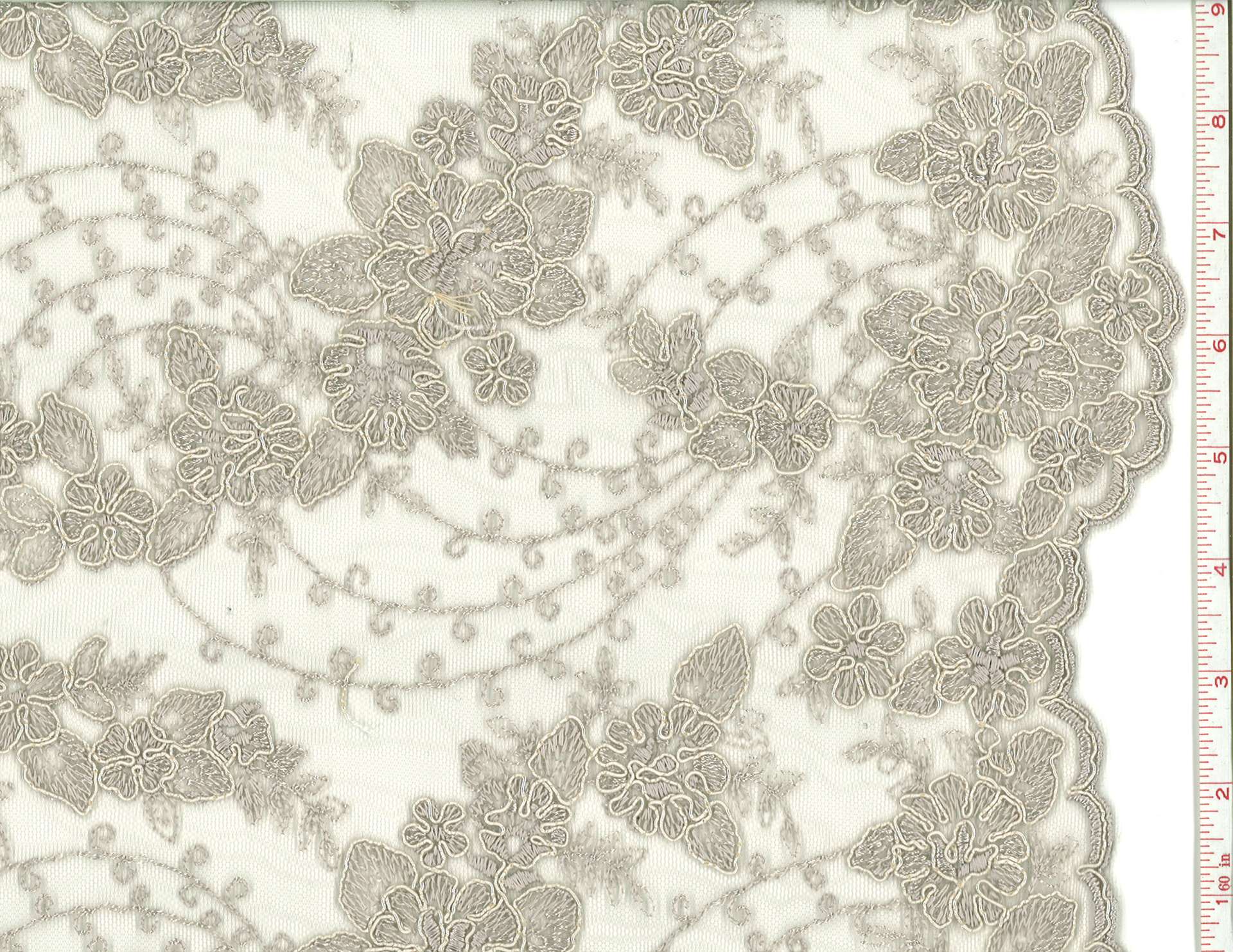 Embroidered Illusion0