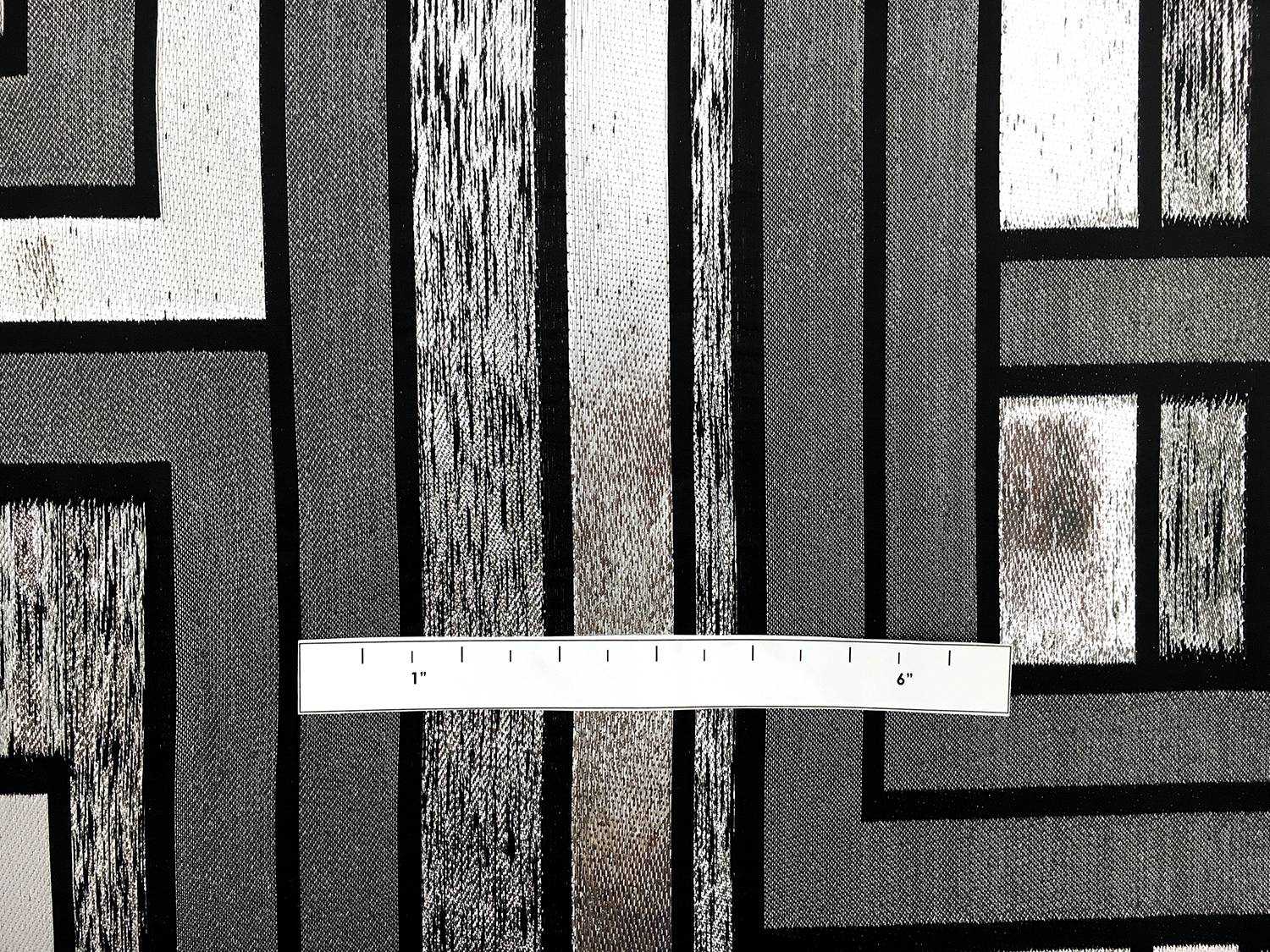 Metallic Geometric Jacquard Brocade in Silver1
