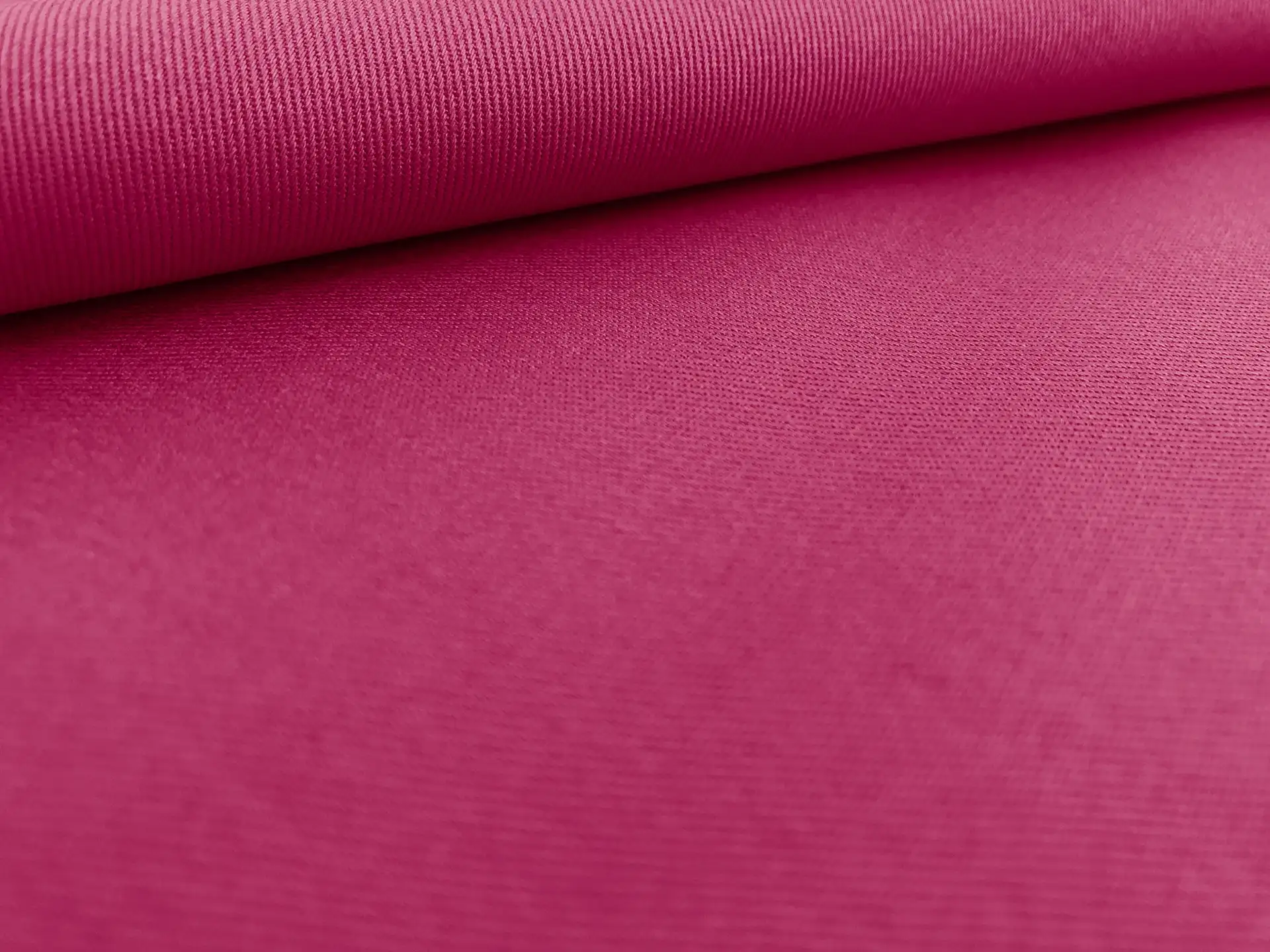 Flat Cotton Twill in Magenta0