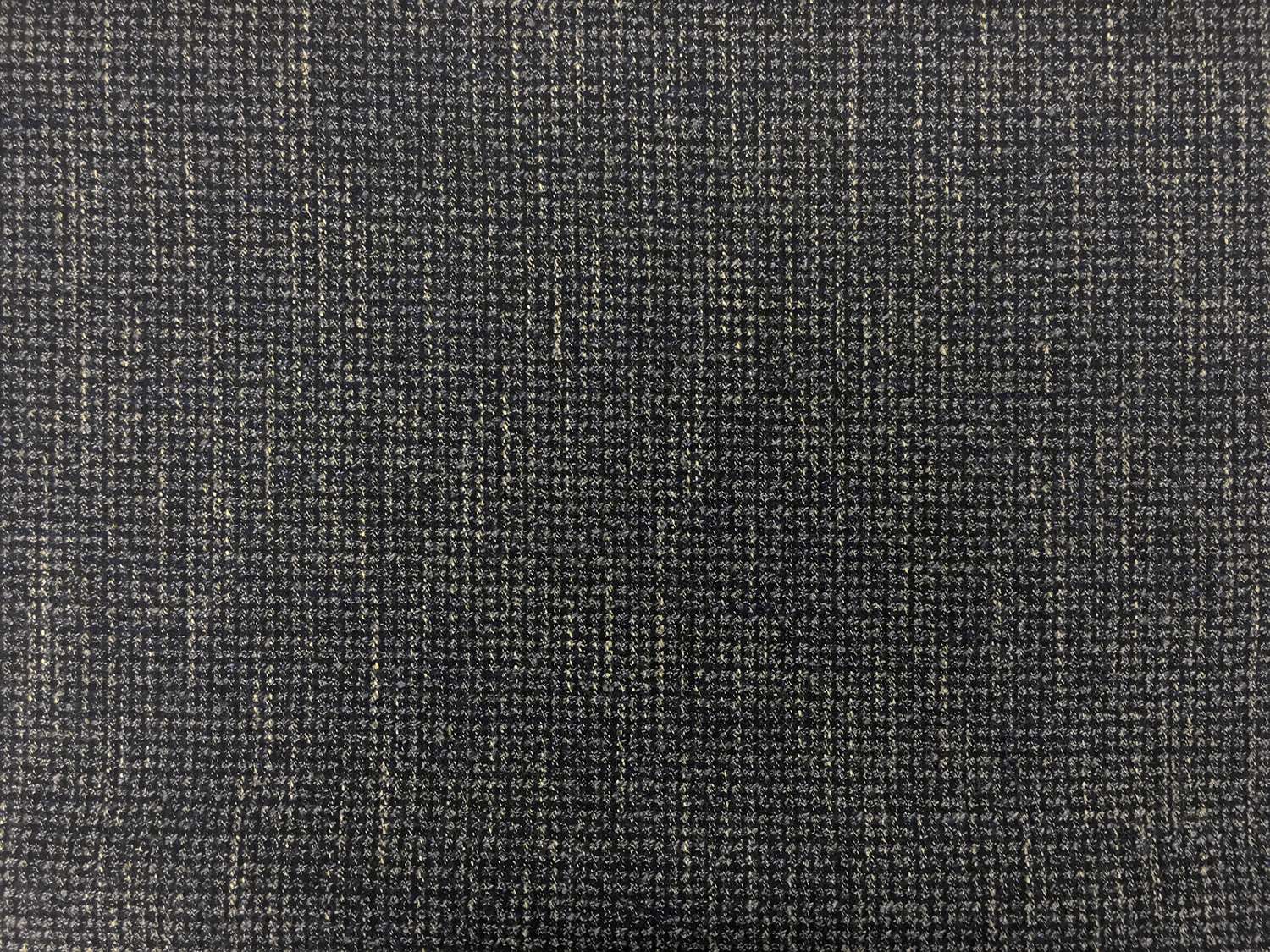 Italian Virgin Wool And Bamboo Suiting0
