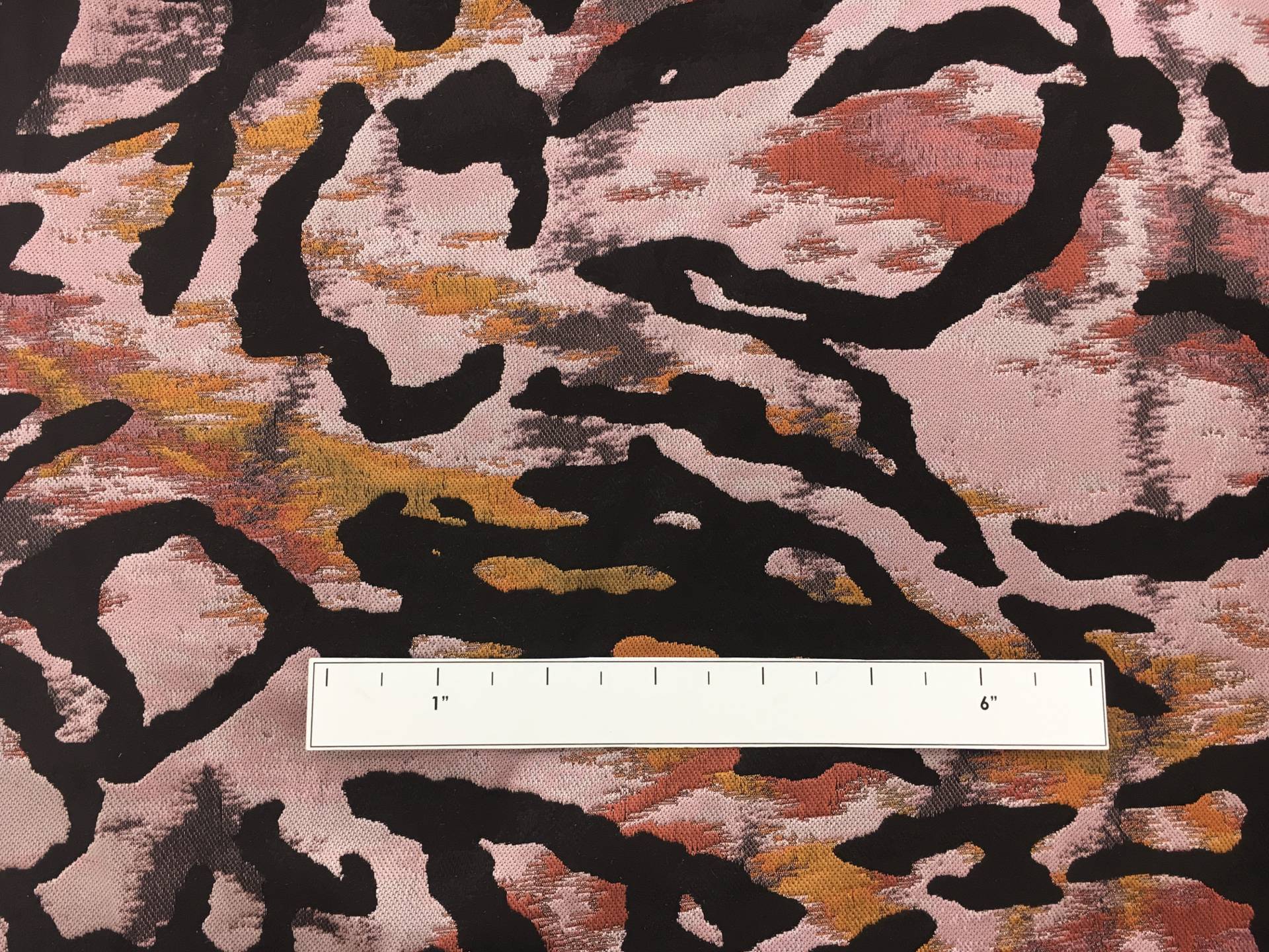 Tom Ford Leopard Pattern Jaquard Brocade1
