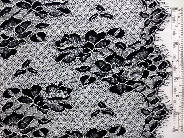 Chantilly Lace0
