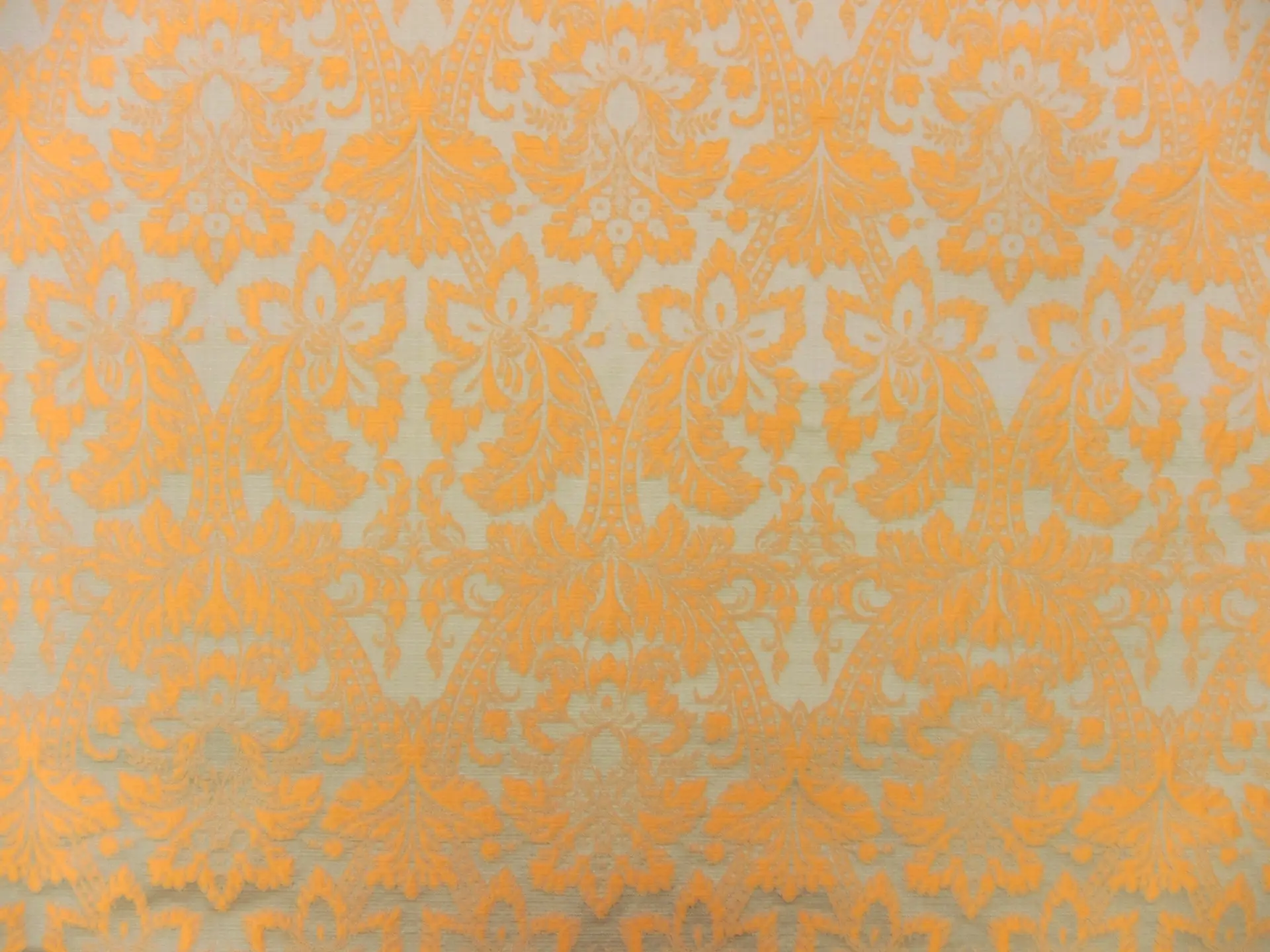 100% Silk Brocade0