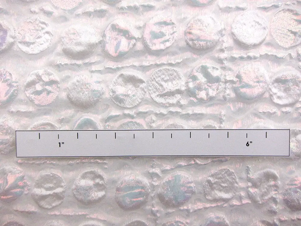 Opalescent Cloqué2
