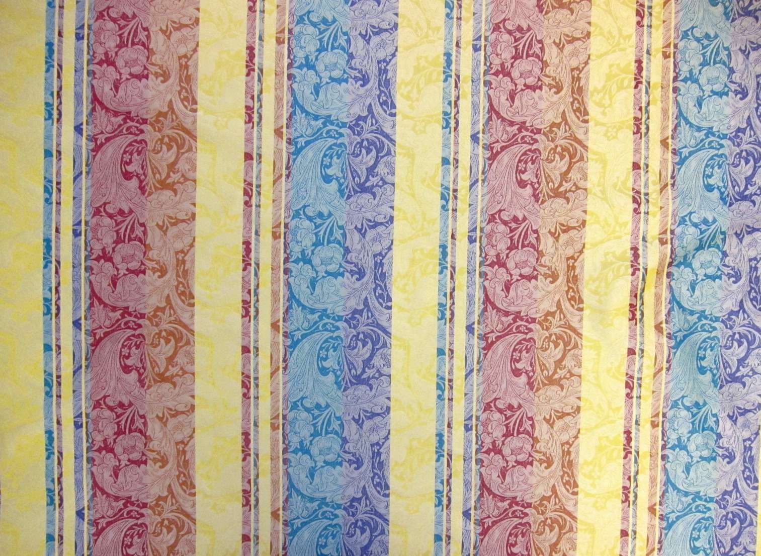 Silk Stripe Damask0