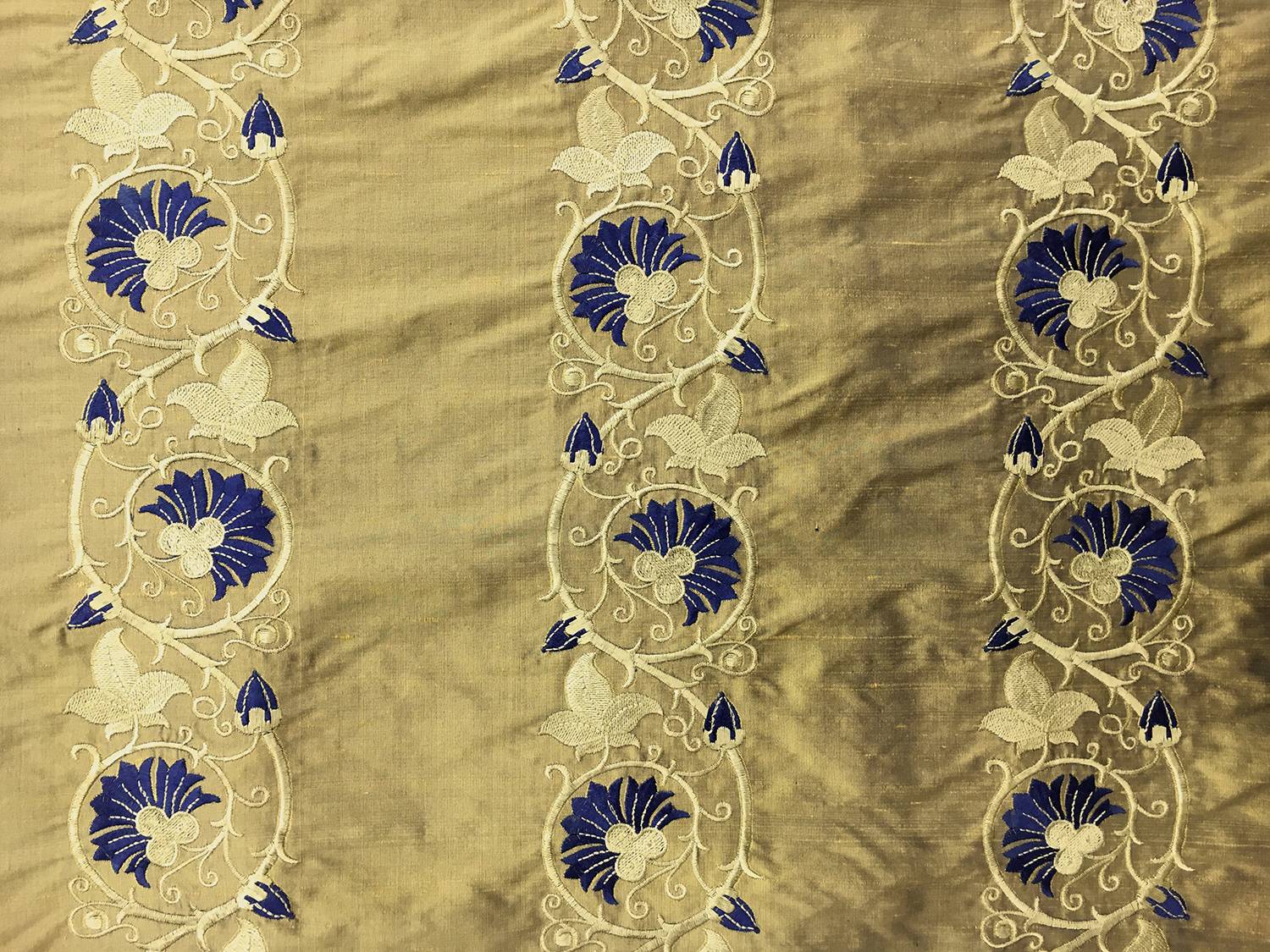 Embroidered Iridescent Silk Shantung0