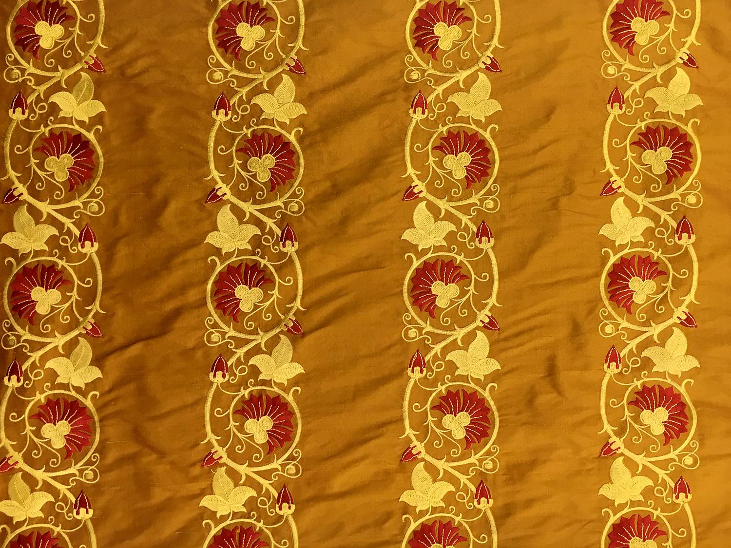 Iridescent Silk Shantung with Embroidered Rows of Vines0