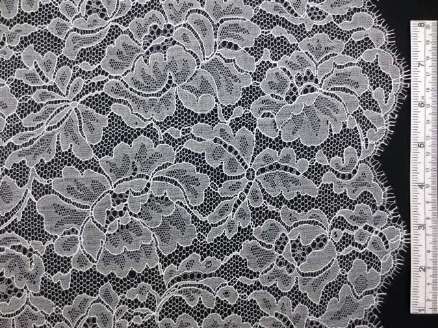 Chantilly Lace0