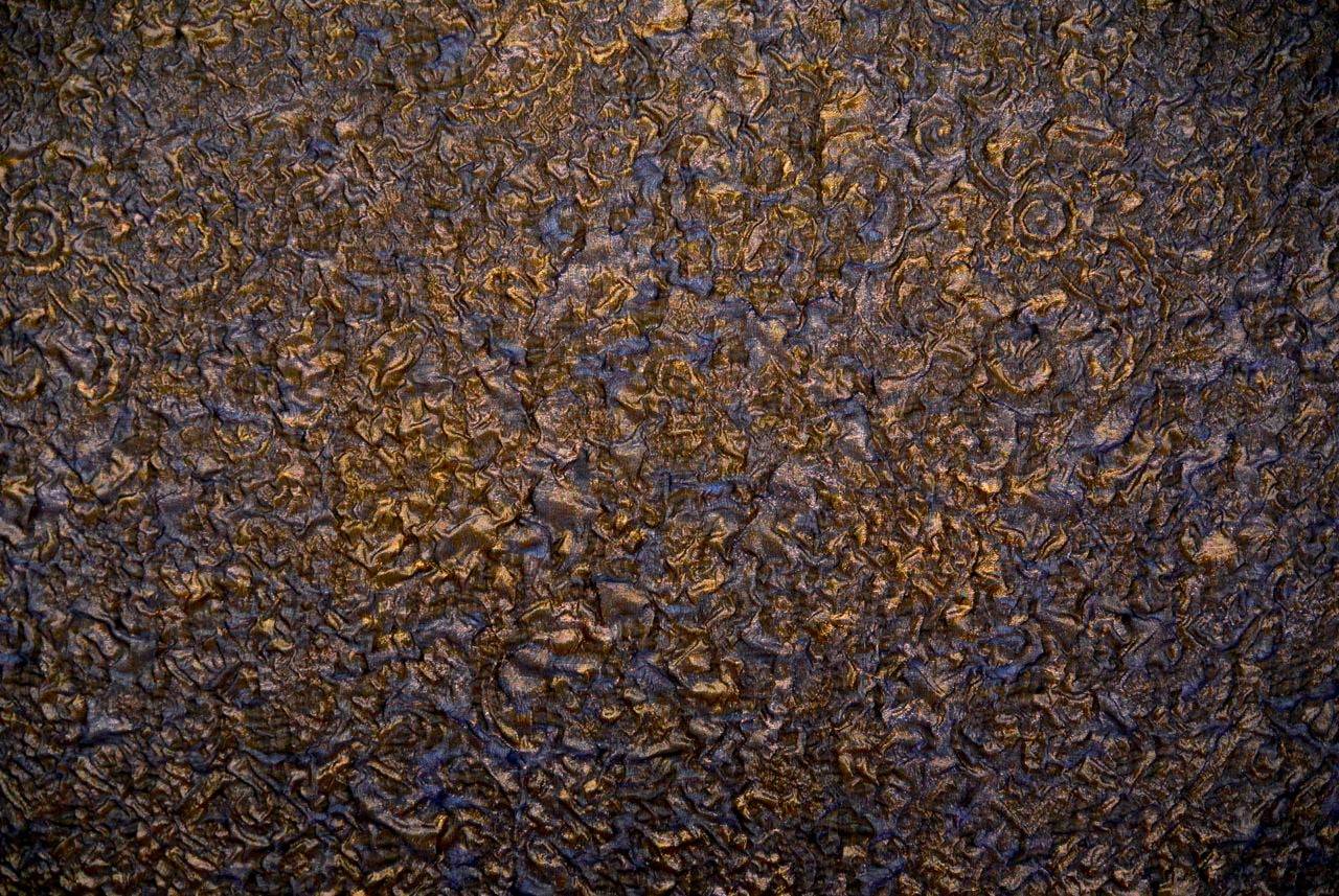 Iridescent Metallic Silk Blend Organza Cloqué0