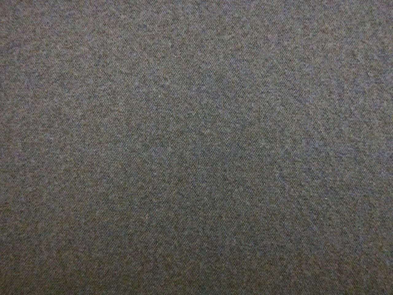 Cashmere Knit in Pigeon0