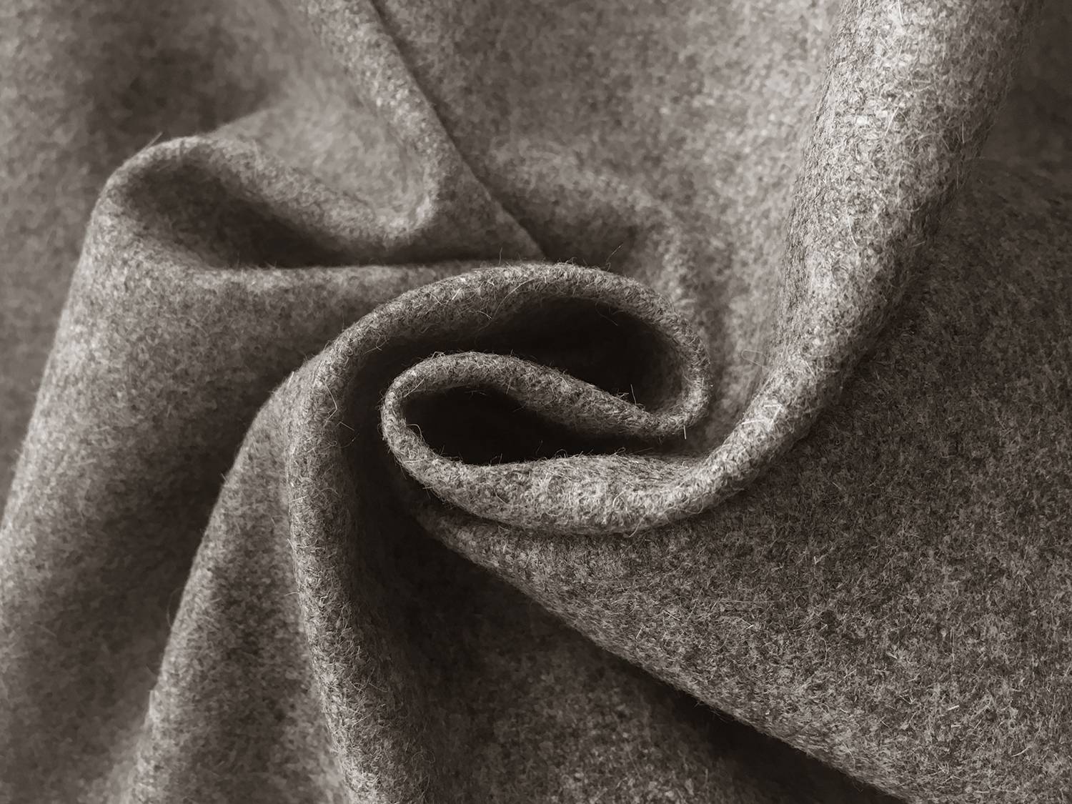 Italian Cashmere Rainwear in Grey1