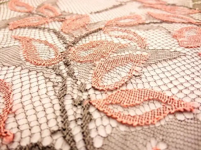 Chantilly Lace2