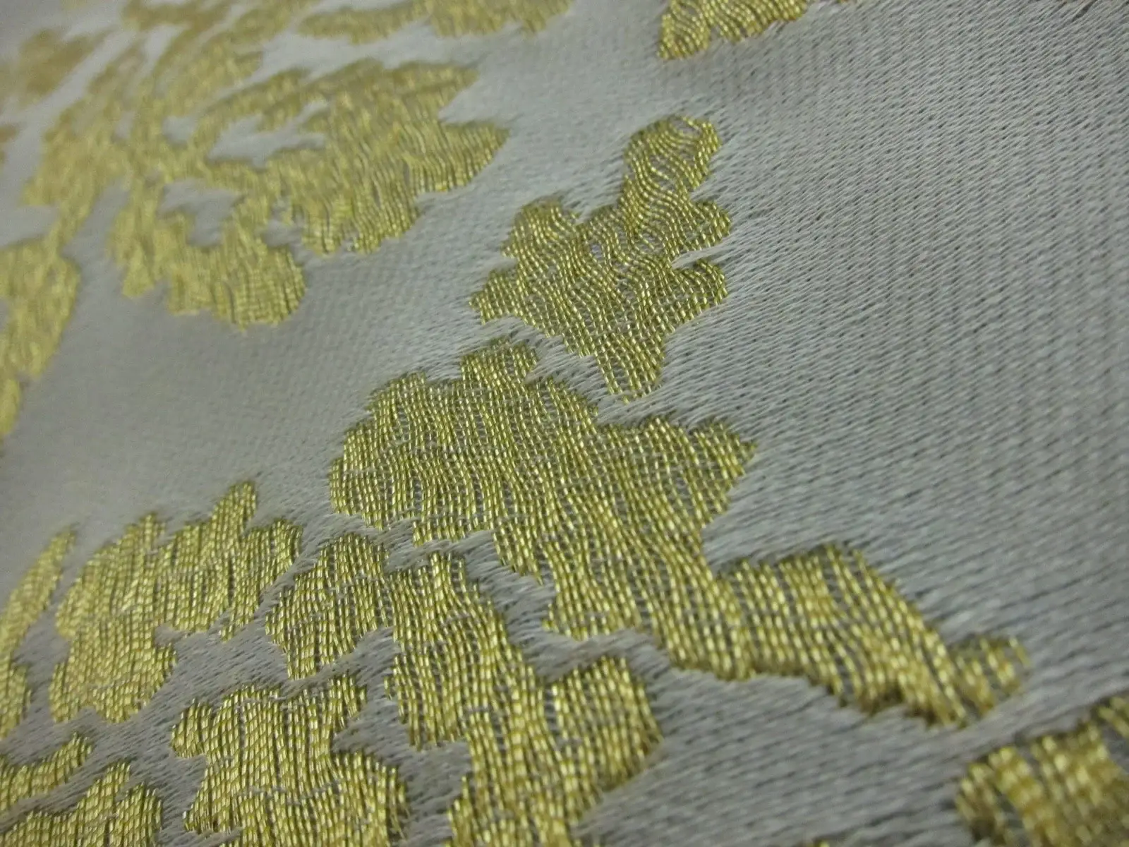 Metallic Brocade1