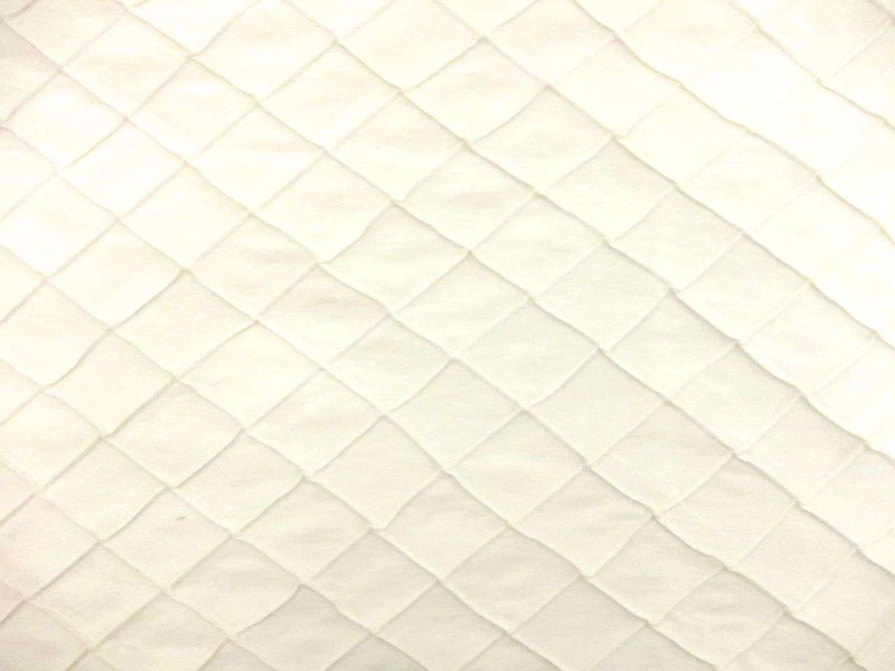 Tucked Silk Shantung0