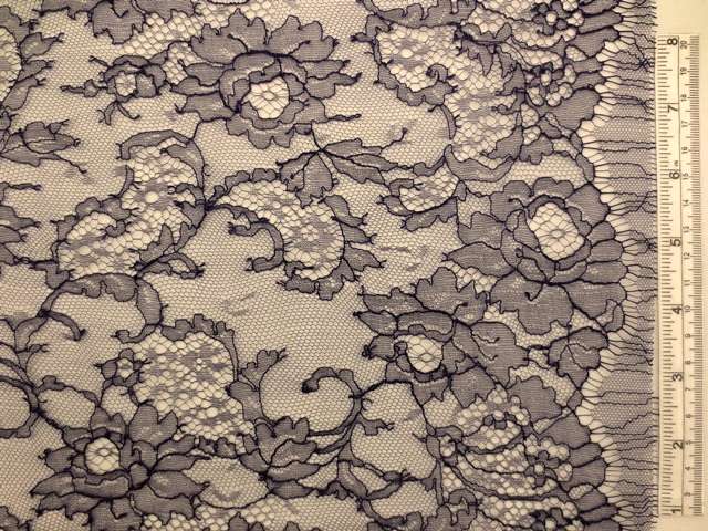 Chantilly Lace0